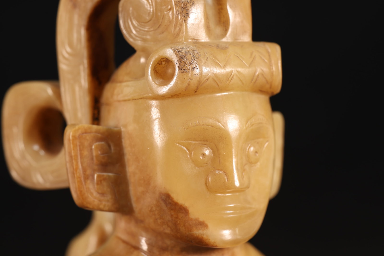 Jade Carved Beast Face Pattern Character Shape Ornament - 2
