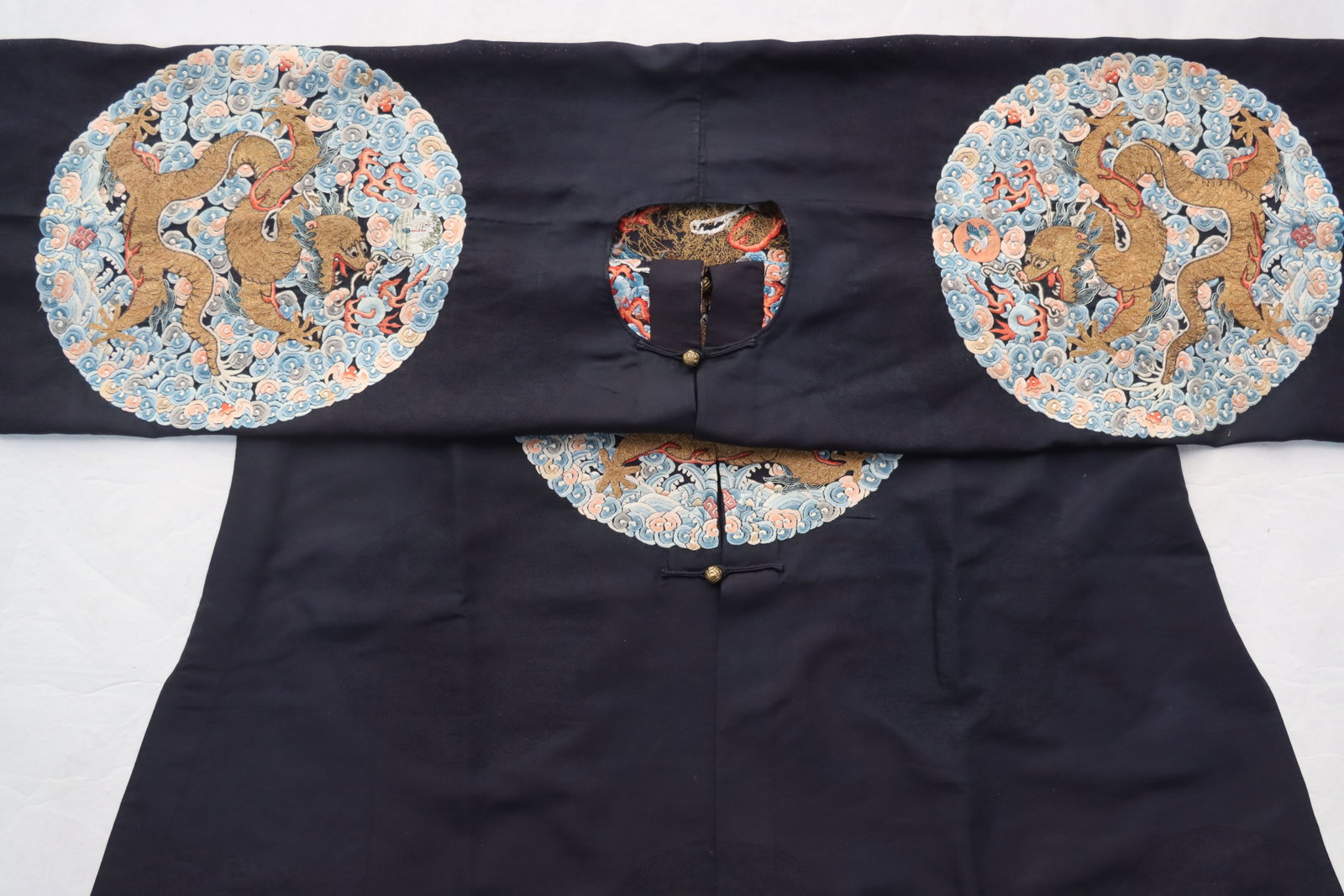 Silk Embroidery Cloud and Dragon Pattern Dragon Robe - 13