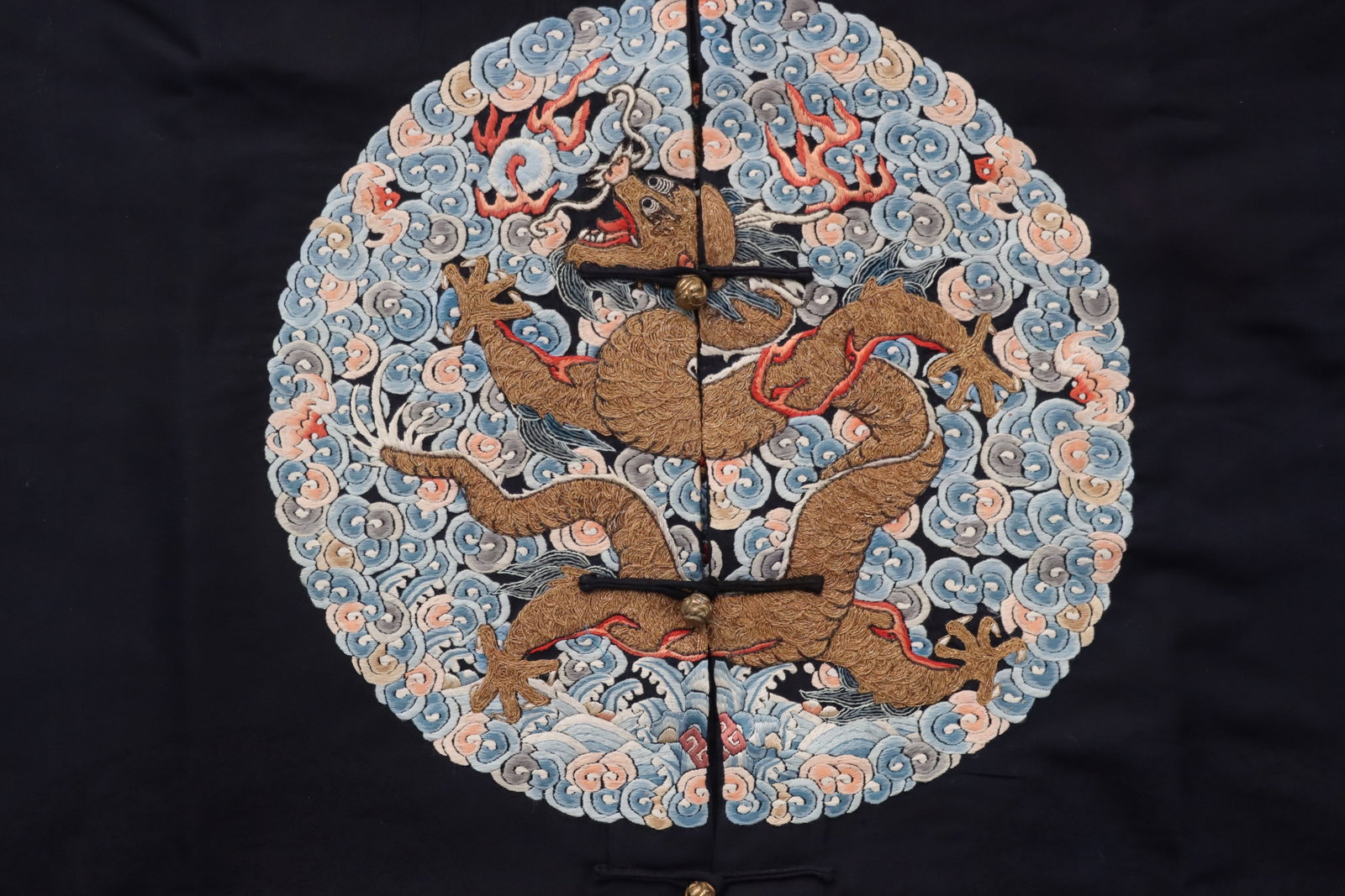 Silk Embroidery Cloud and Dragon Pattern Dragon Robe - 7
