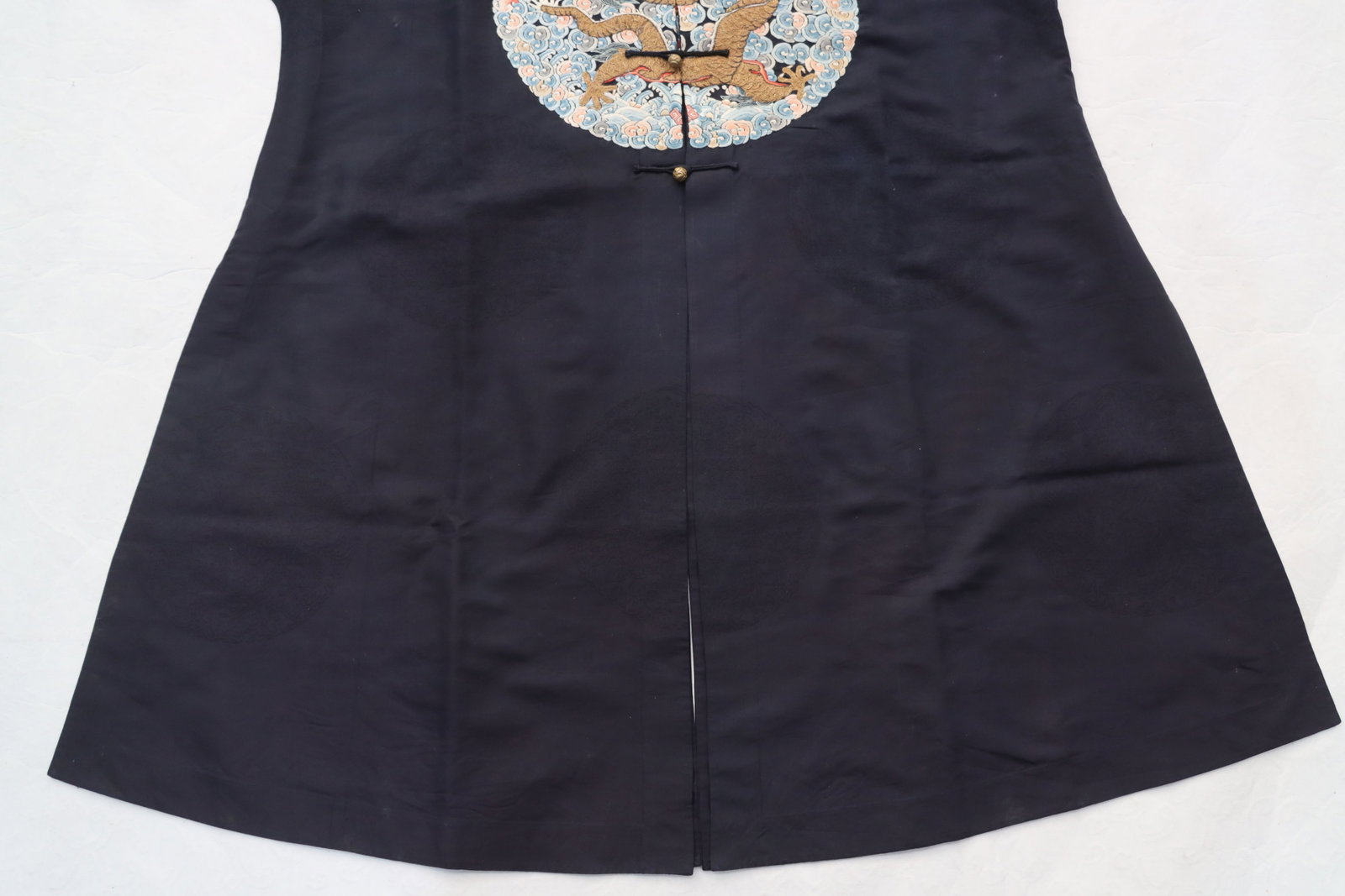 Silk Embroidery Cloud and Dragon Pattern Dragon Robe - 8