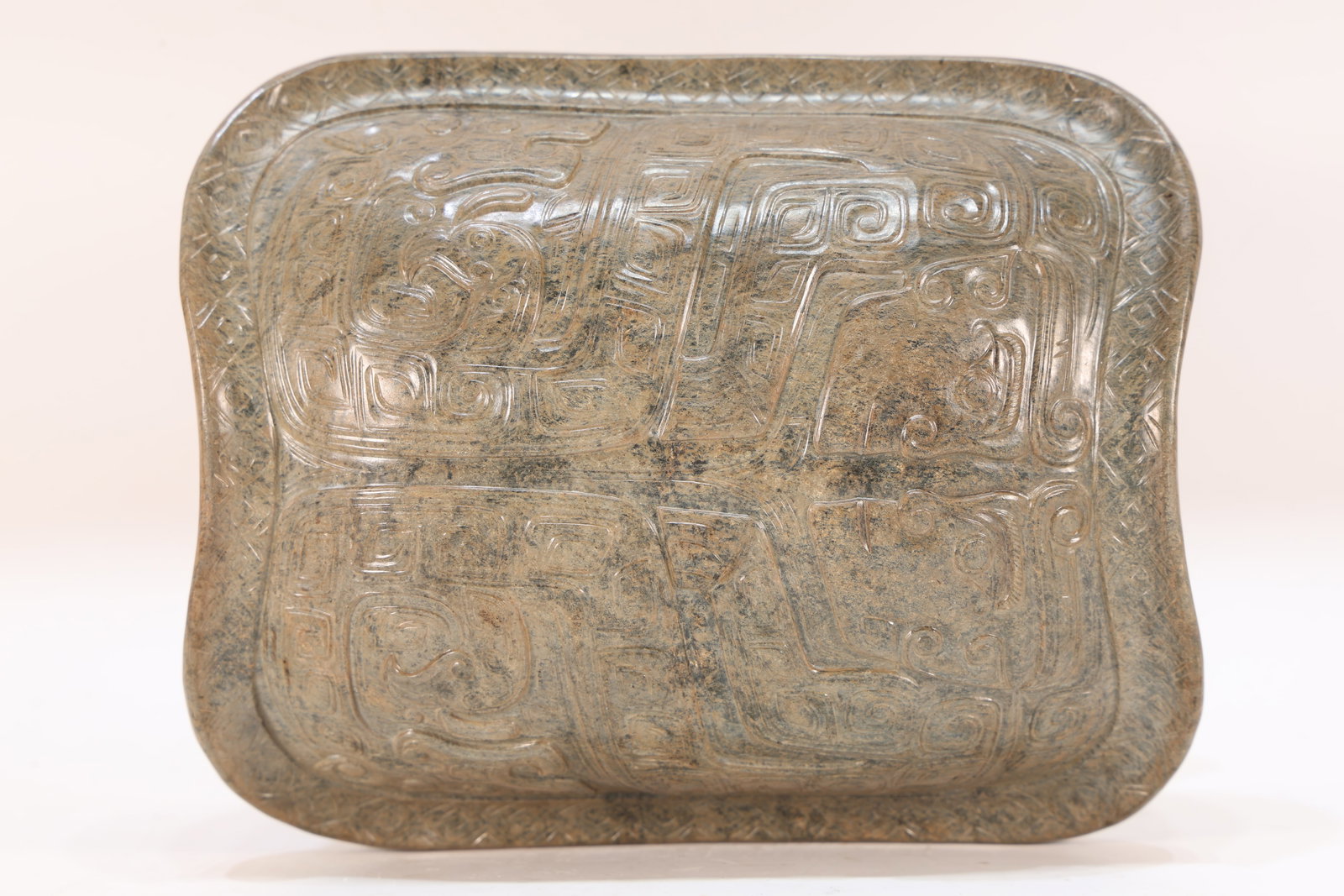 A Jade Carved Beast Face Pattern Turtle Shell - 10