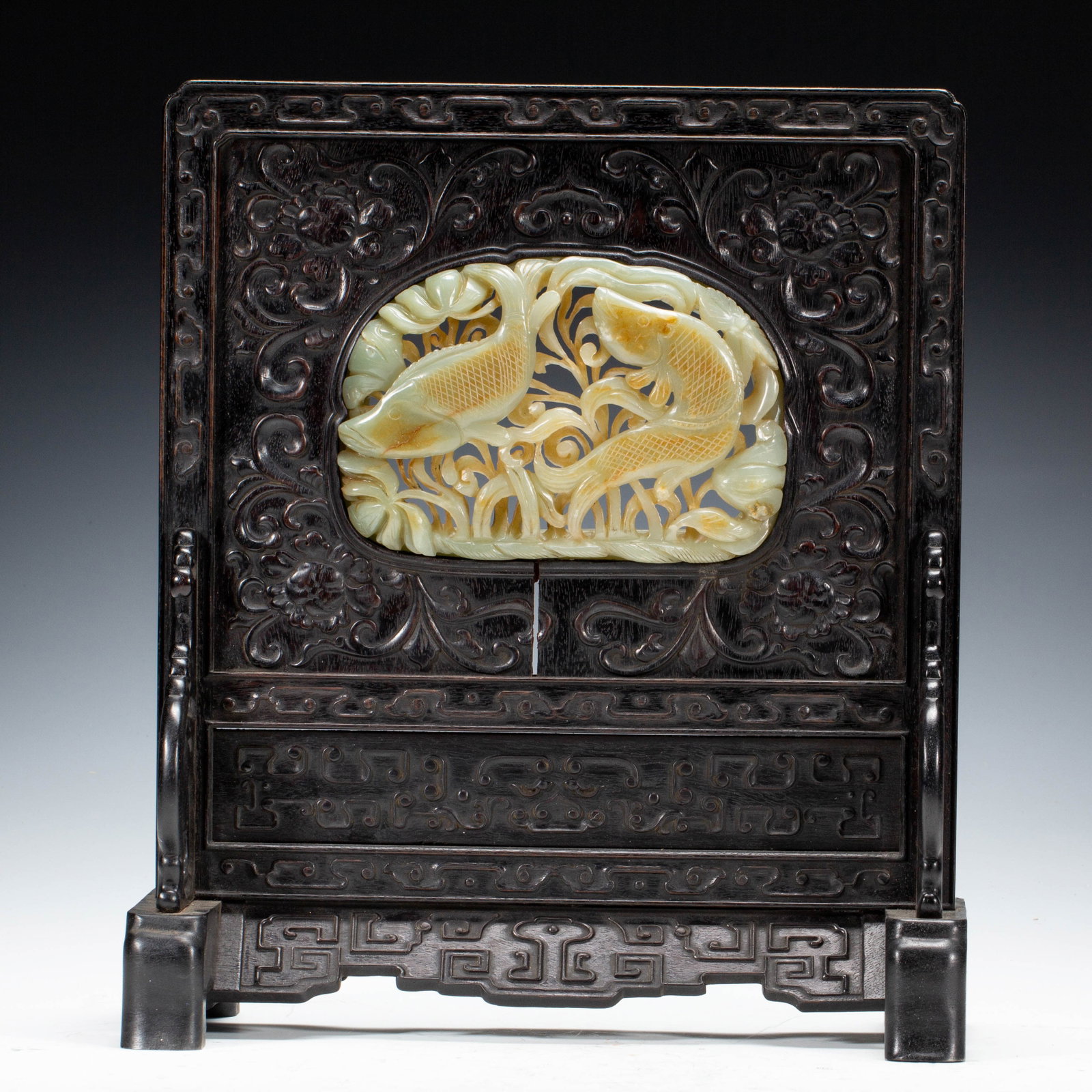 A Chinese Zitan Wood and Hetian Jade Table Screen: A Chinese Zitan Wood and Hetian Jade Table Screen (29 x 14 x 33cm,Weight 1870g)