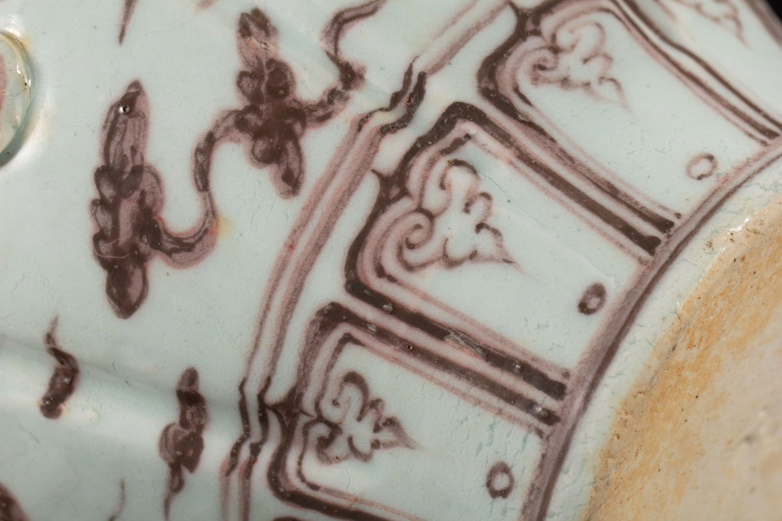 A Chinese Underglaze Red Phoenix Jar - 10