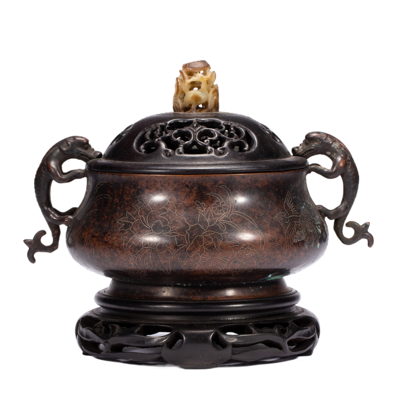 A Chinese Bronze Two-Handled Censer: A Chinese Bronze Two-Handled Censer (20 x 15 x 19cm,Weight 2320g)