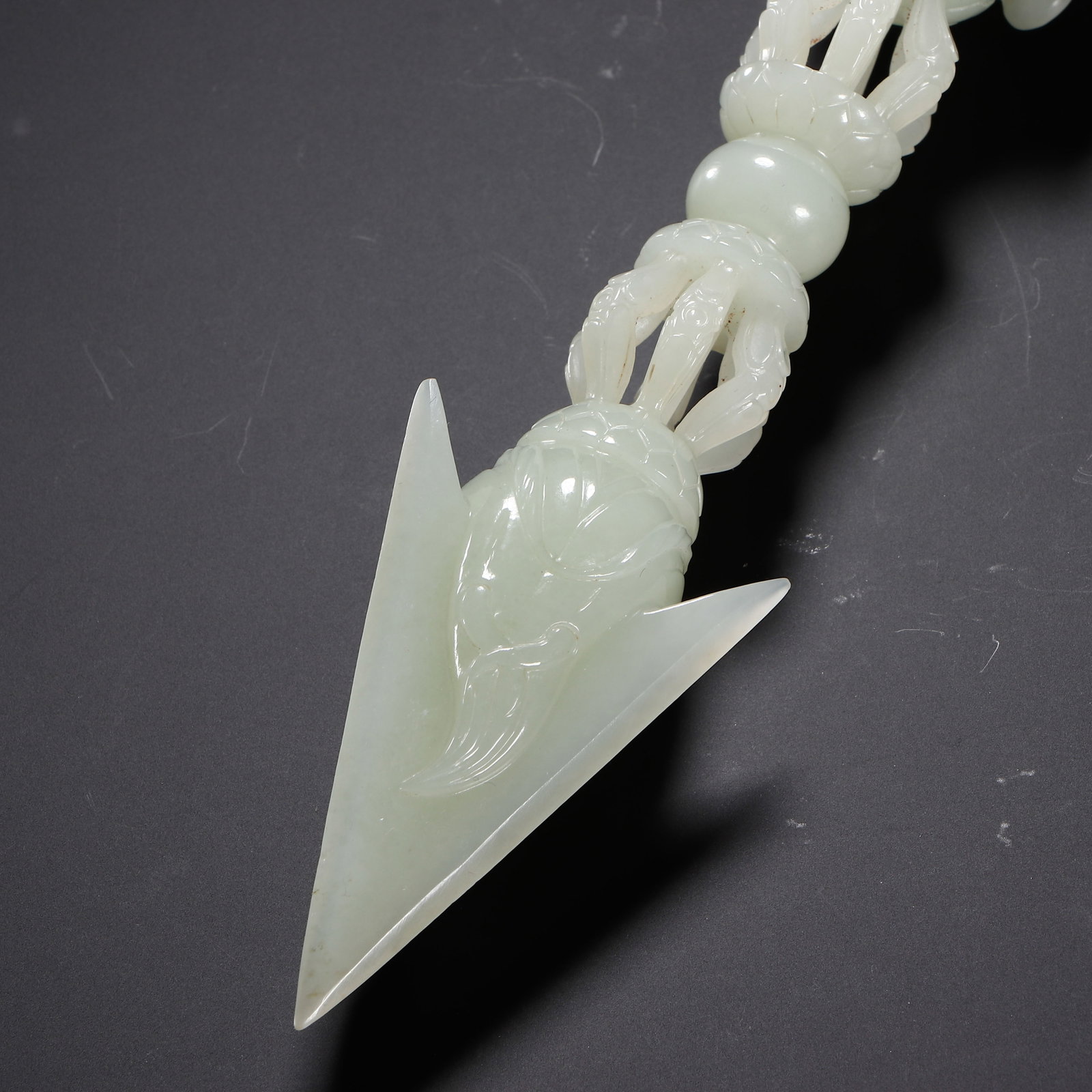 A Chinese Hetian Jade Buddhist Ritual Implement (Phurba) - 7