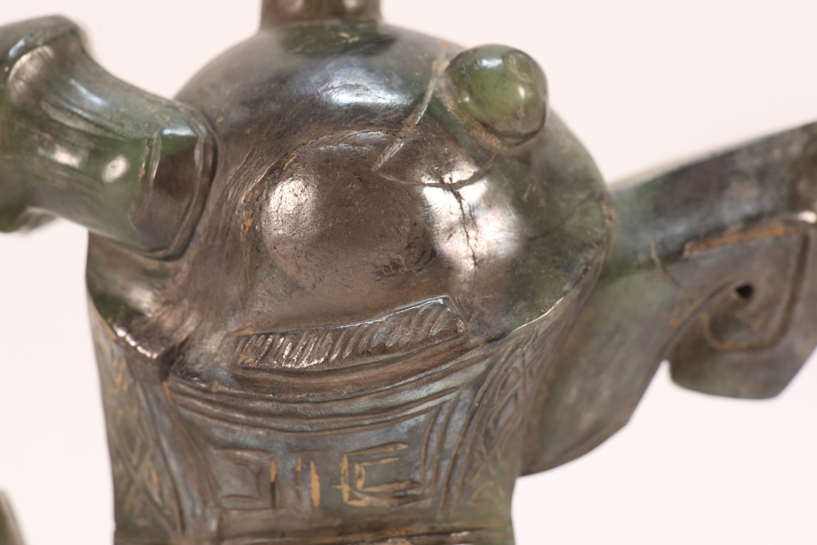 A Jade Carved Beast Face Pattern Bird Shape Figure - 7