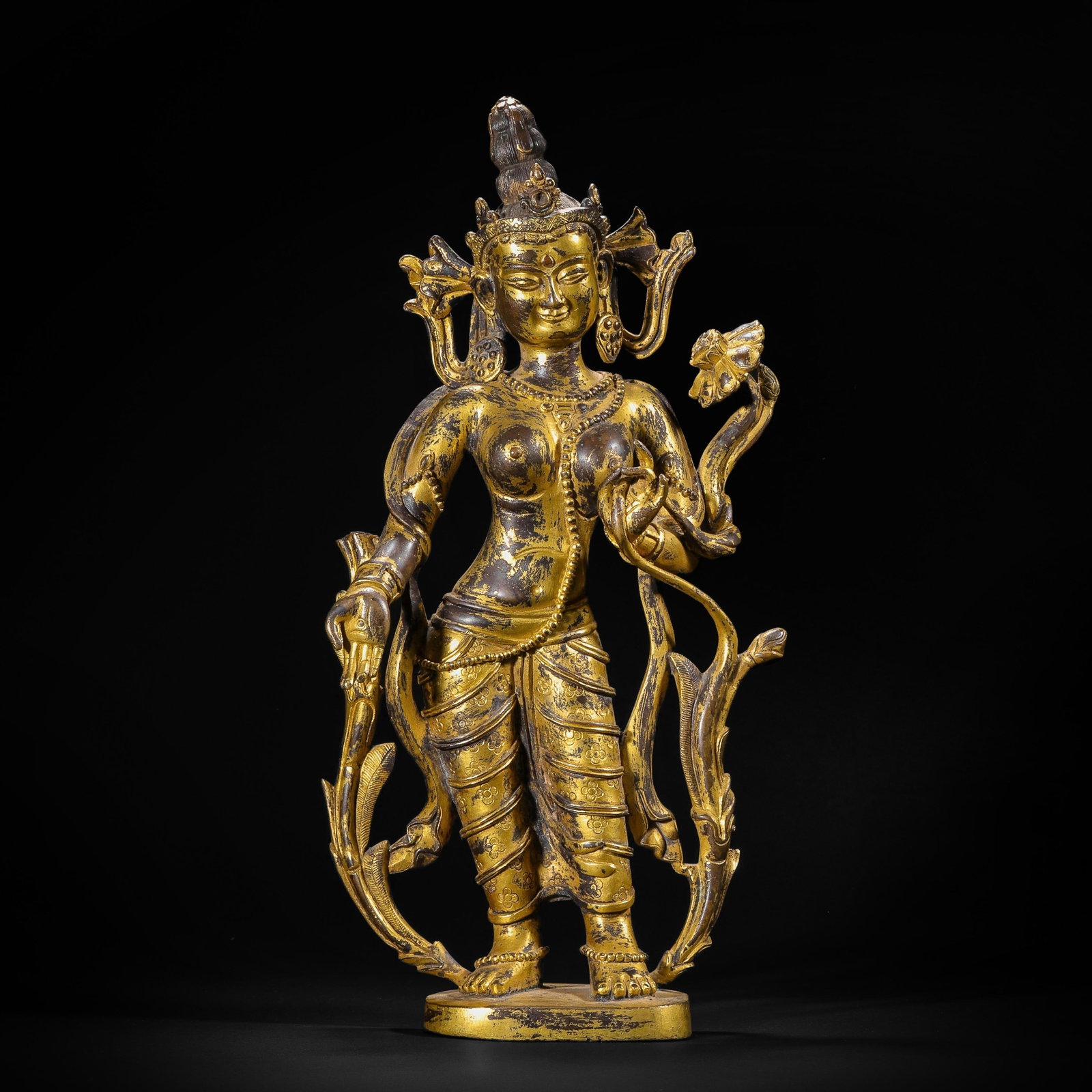 A Chinese Gilt-Bronze Figure of Bodhisattva: A Chinese Gilt-Bronze Figure of Bodhisattva (16 x 6 x 32cm,Weight 2550g)