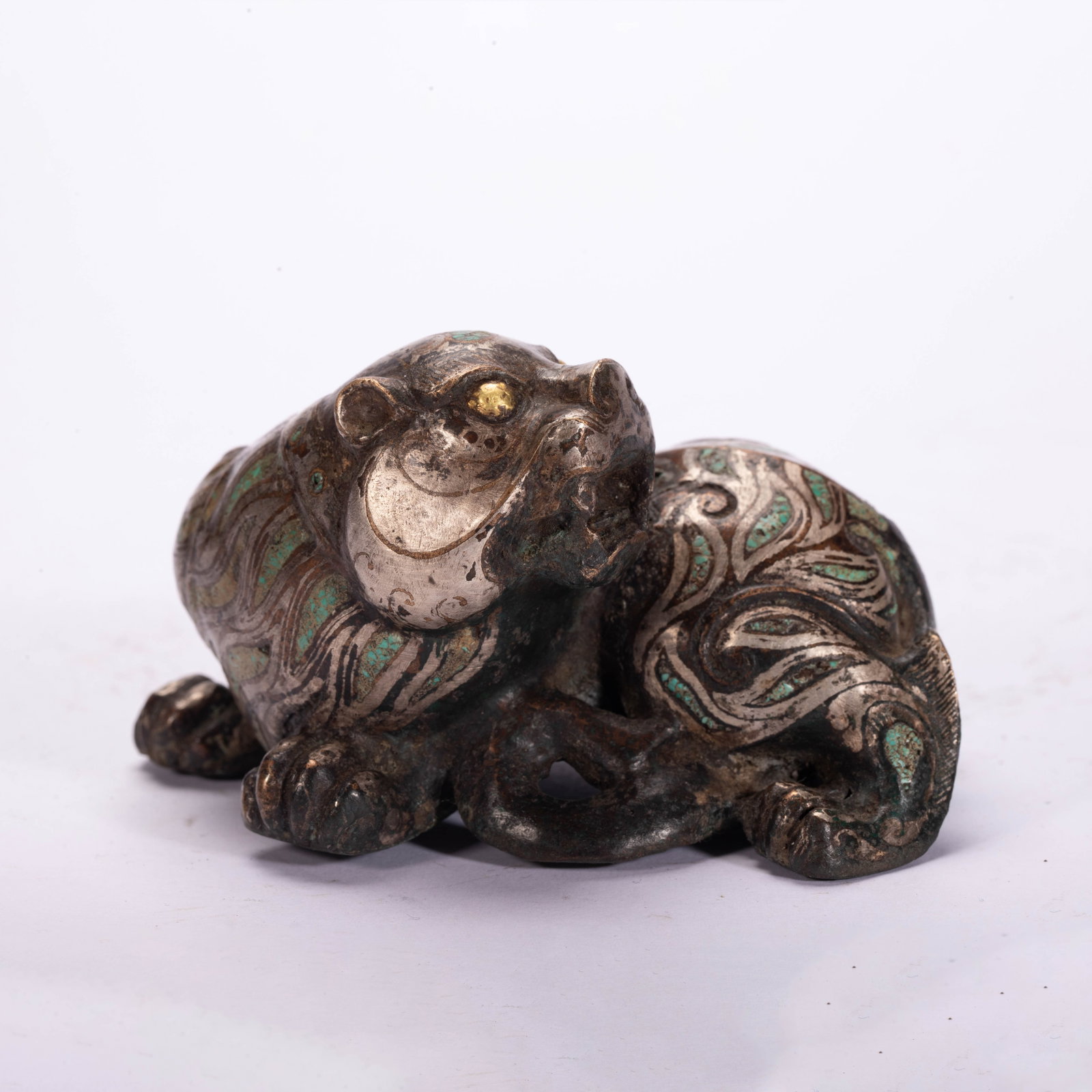 A Chinese Bronze Mythical Beast with Silver and Turquoise Inlay: A Chinese Bronze Mythical Beast with Silver and Turquoise Inlay (11 x 8 x 6cm,Weight 510g)