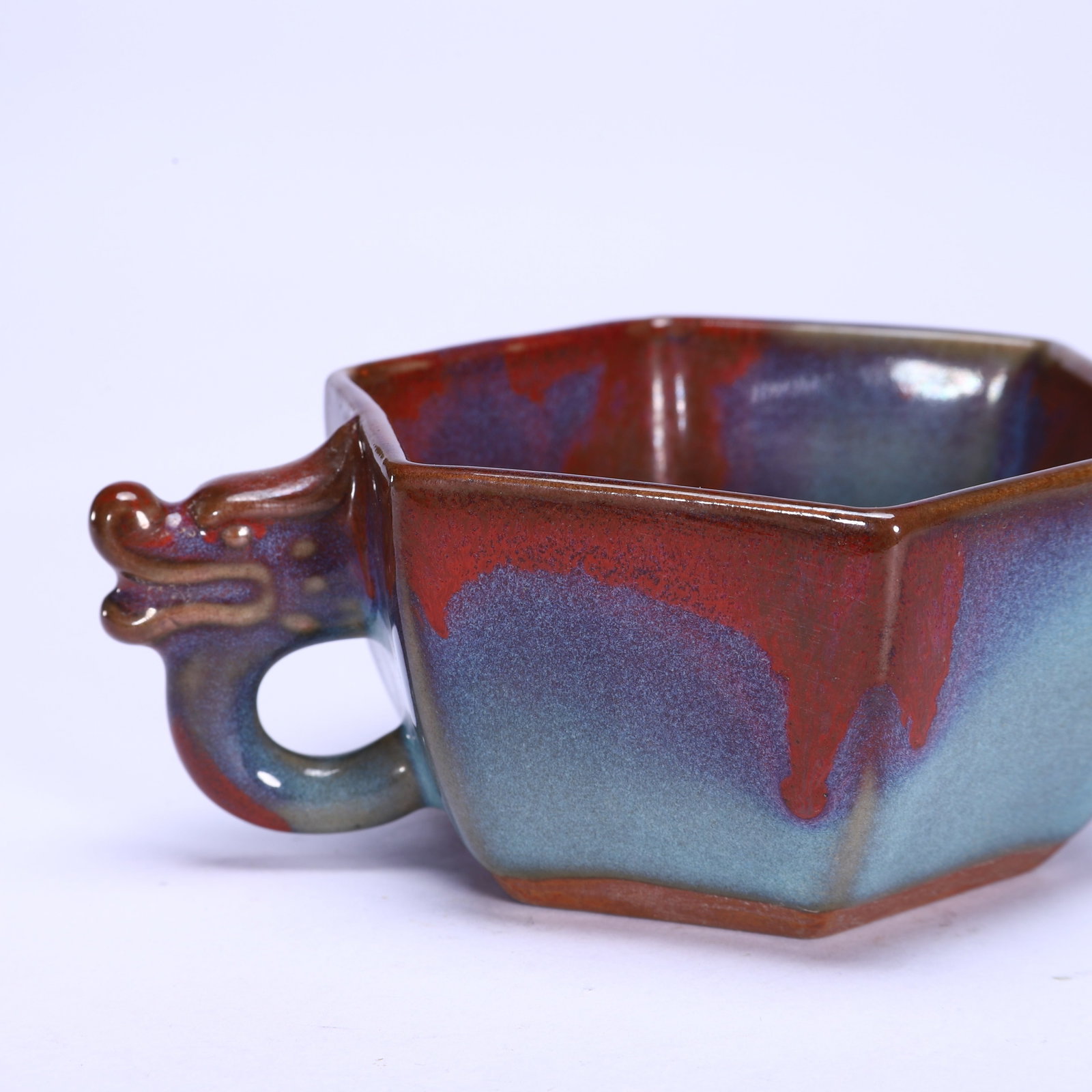A Chinese Junyao Dragon-Handle Hexagonal Cup - 7