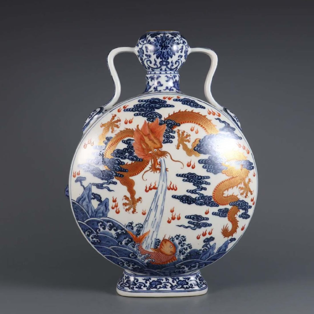 Blue and White Orange Draw Fish and Dragon Pattern Porcelain Moon Shaped Vase: Blue and White Orange Draw Fish and Dragon Pattern Porcelain Moon Shaped Vase (39 x 28 x 5cm)