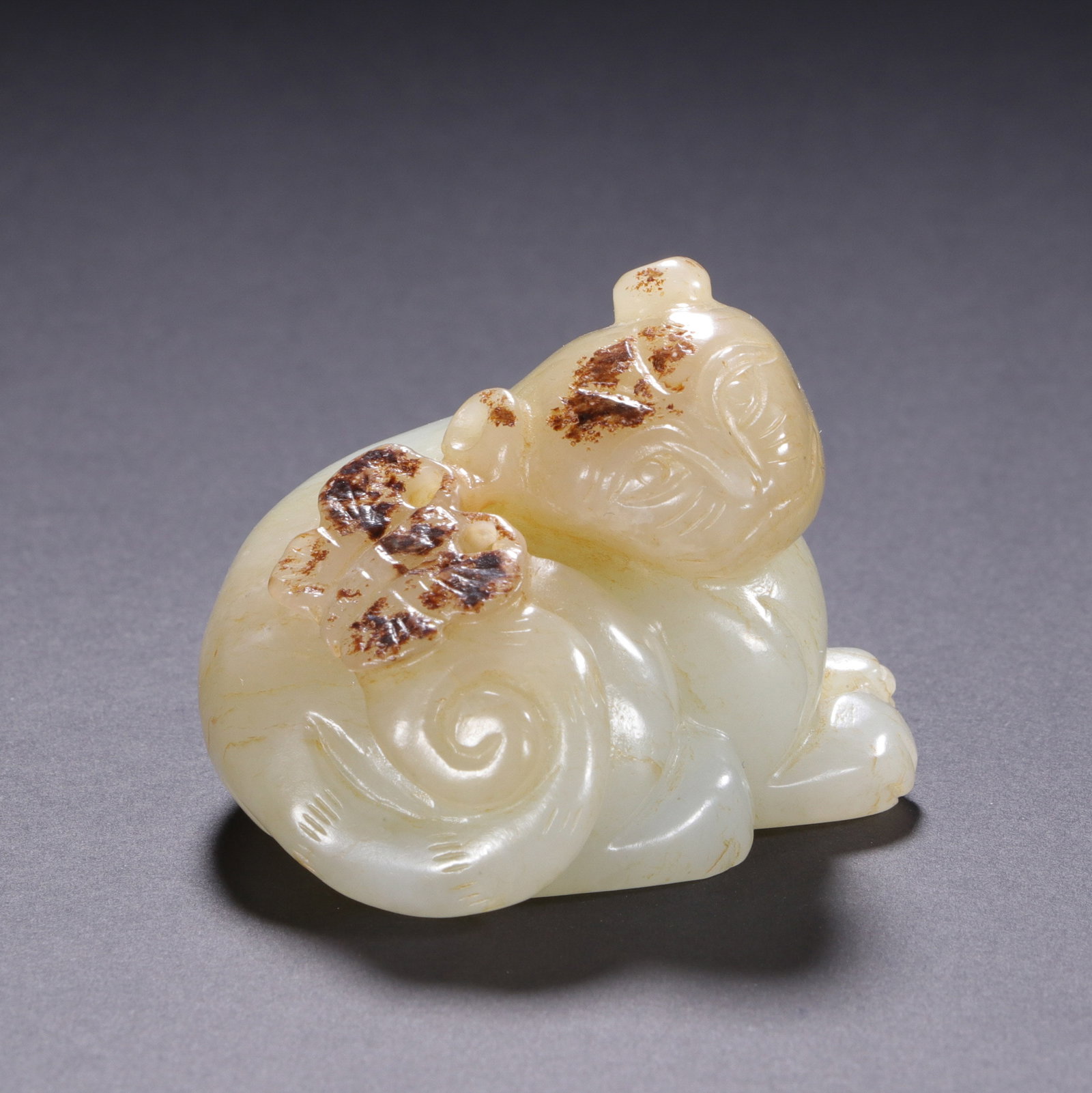 A Chinese Jade "Mao Die" Pendant: A Chinese Jade "Mao Die" Pendant (3.7 x 4.7cm)