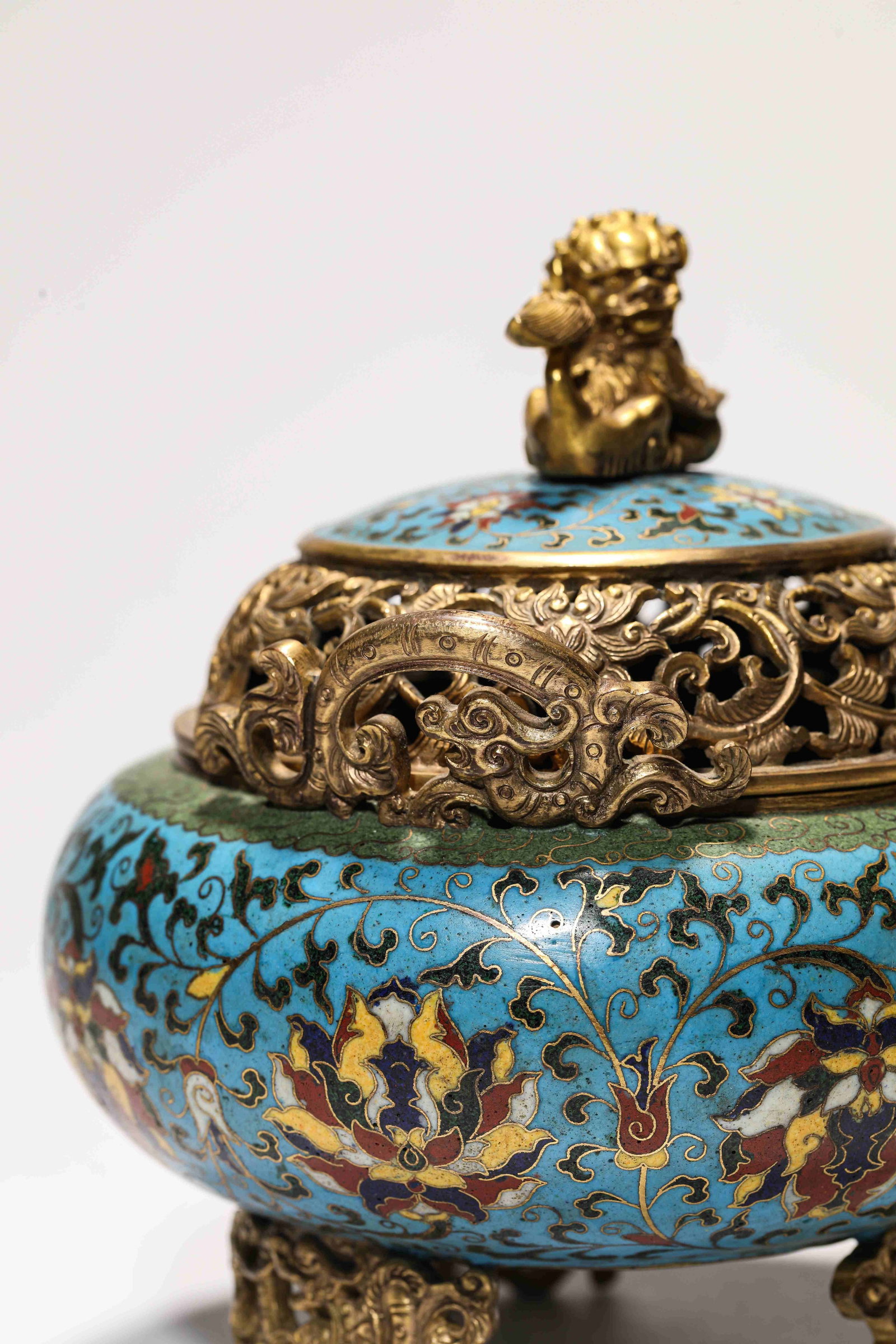 A Cloisonn? Enamel 'Interlocking Lotus' Censer - 4