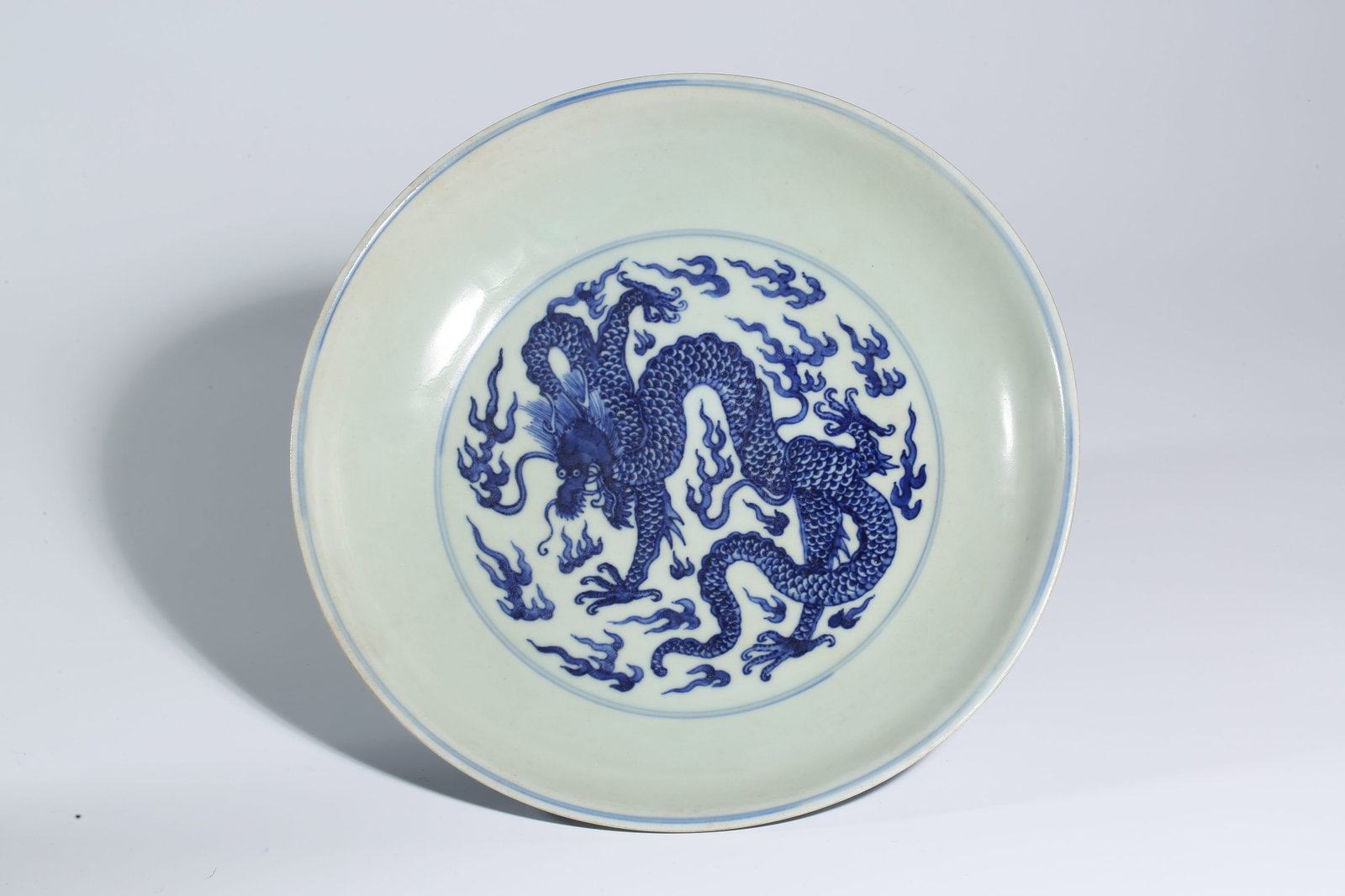 A Blue and White 'Dragon, Bat and Shou' Dish: Dimensions: Length: 26.2 cm x Width: 4.4 cm. All measurements are approximate.