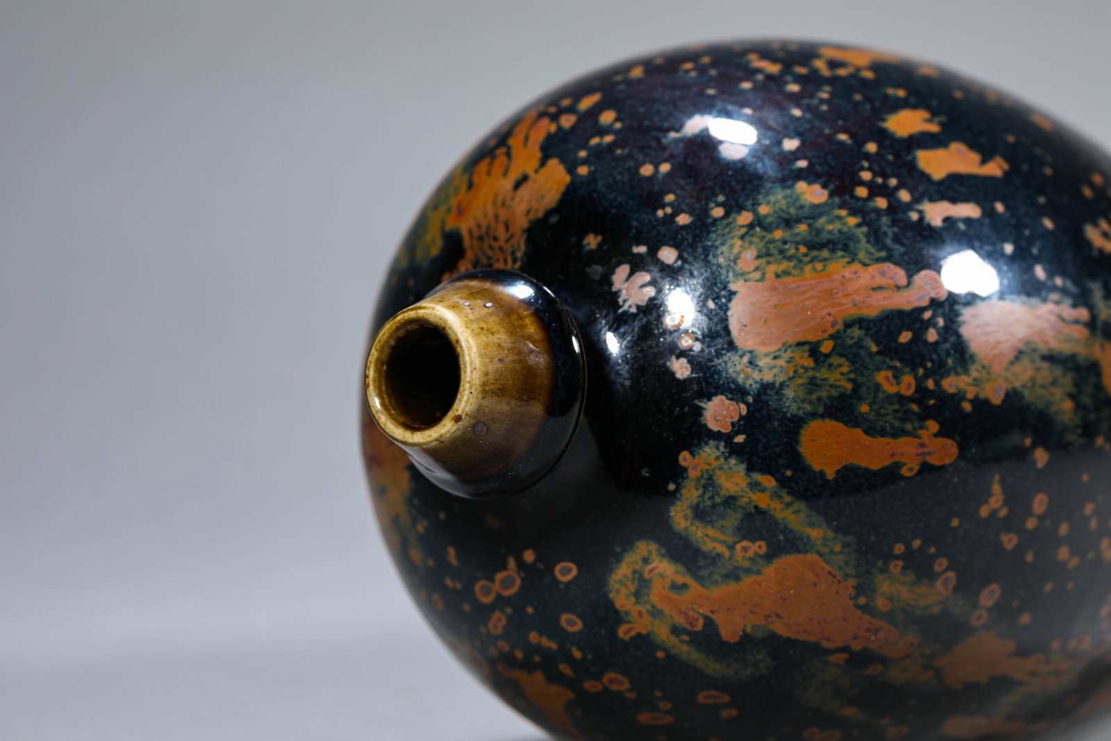 A Ding-Type Black-Glazed Meiping - 3