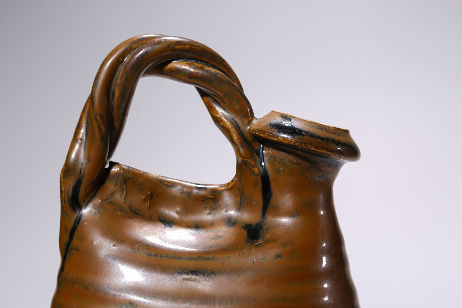 A Cizhou-Type 'Copper-Glazed' Ewer - 3