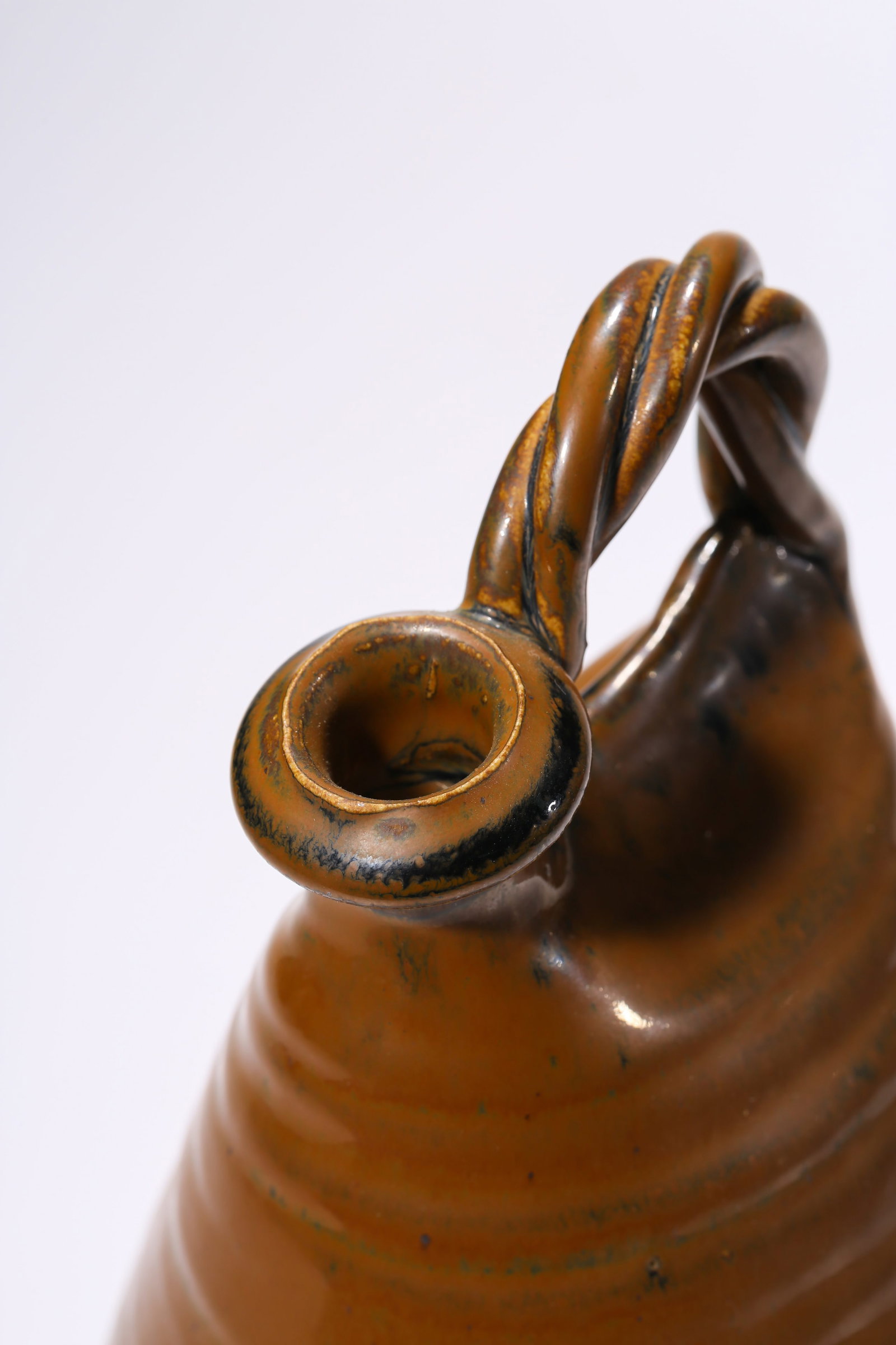 A Cizhou-Type 'Copper-Glazed' Ewer - 4