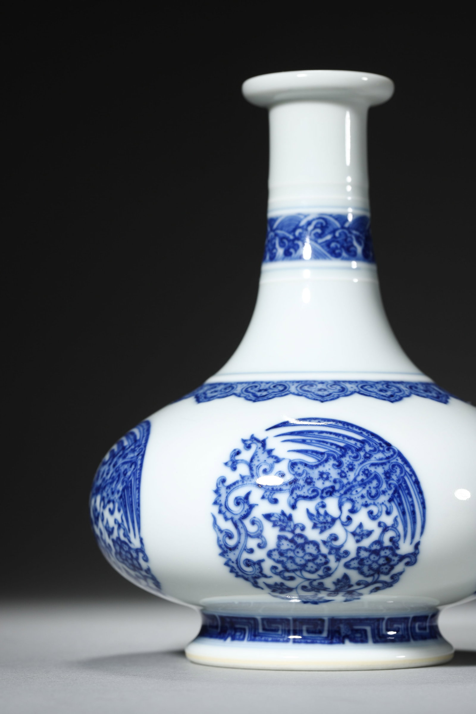 Blue and White Phoenix Neck Vase - 2