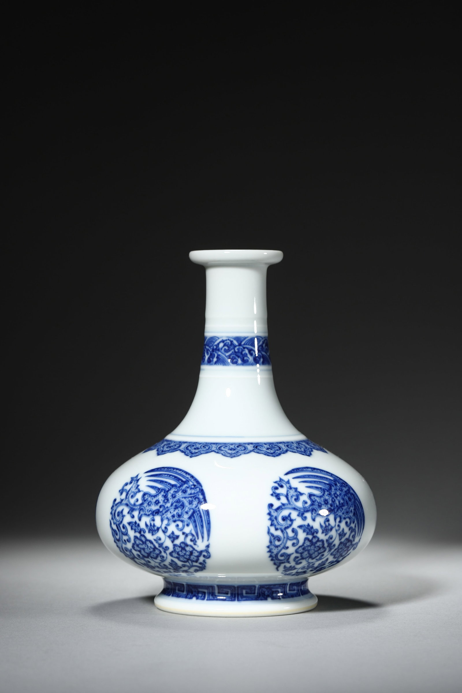 Blue and White Phoenix Neck Vase - 4