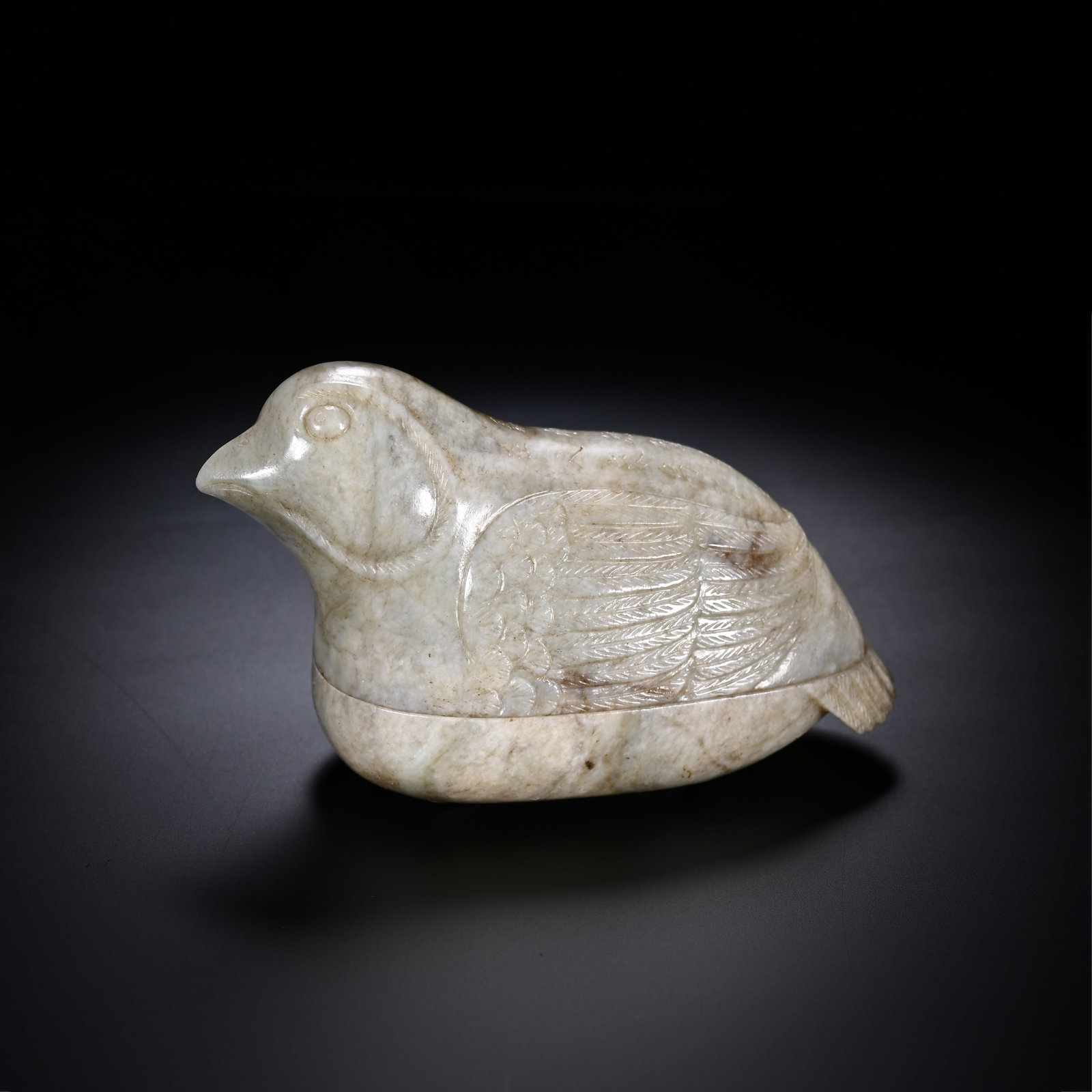 Carved Jade Quail: Carved Jade Quail Length:9cm Width:4cm Height:5.5cm