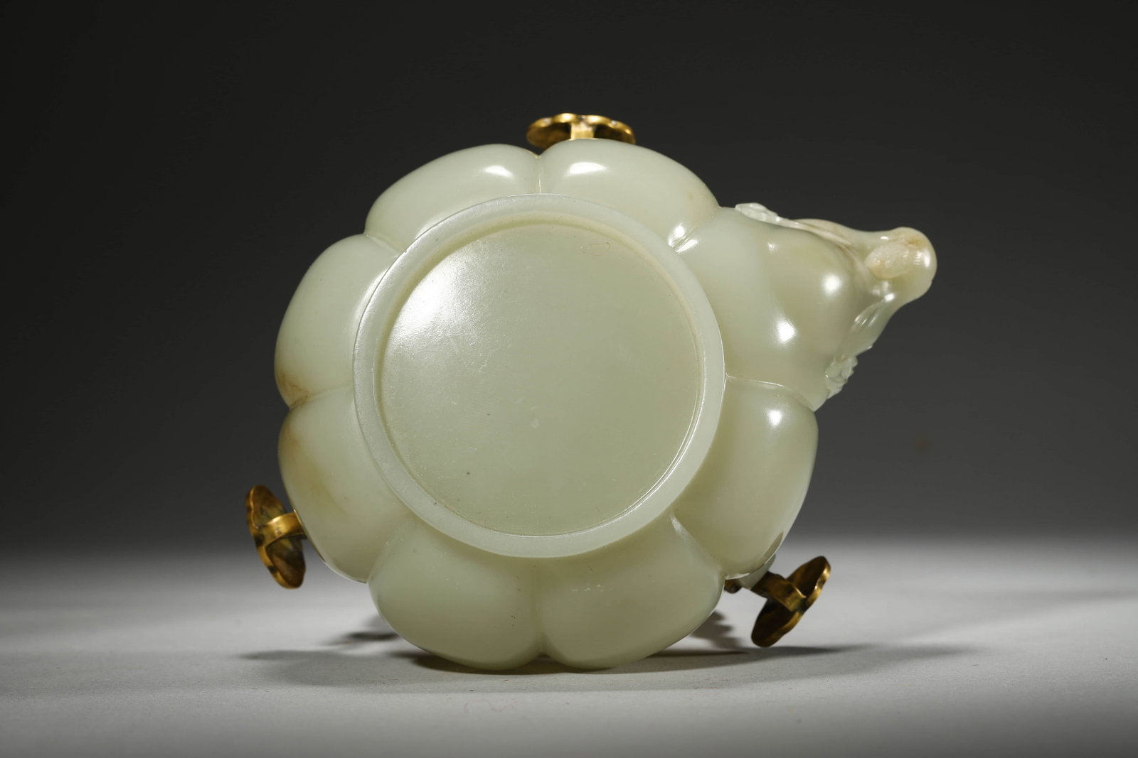 Carved Jade Ram-Head Kettle - 6