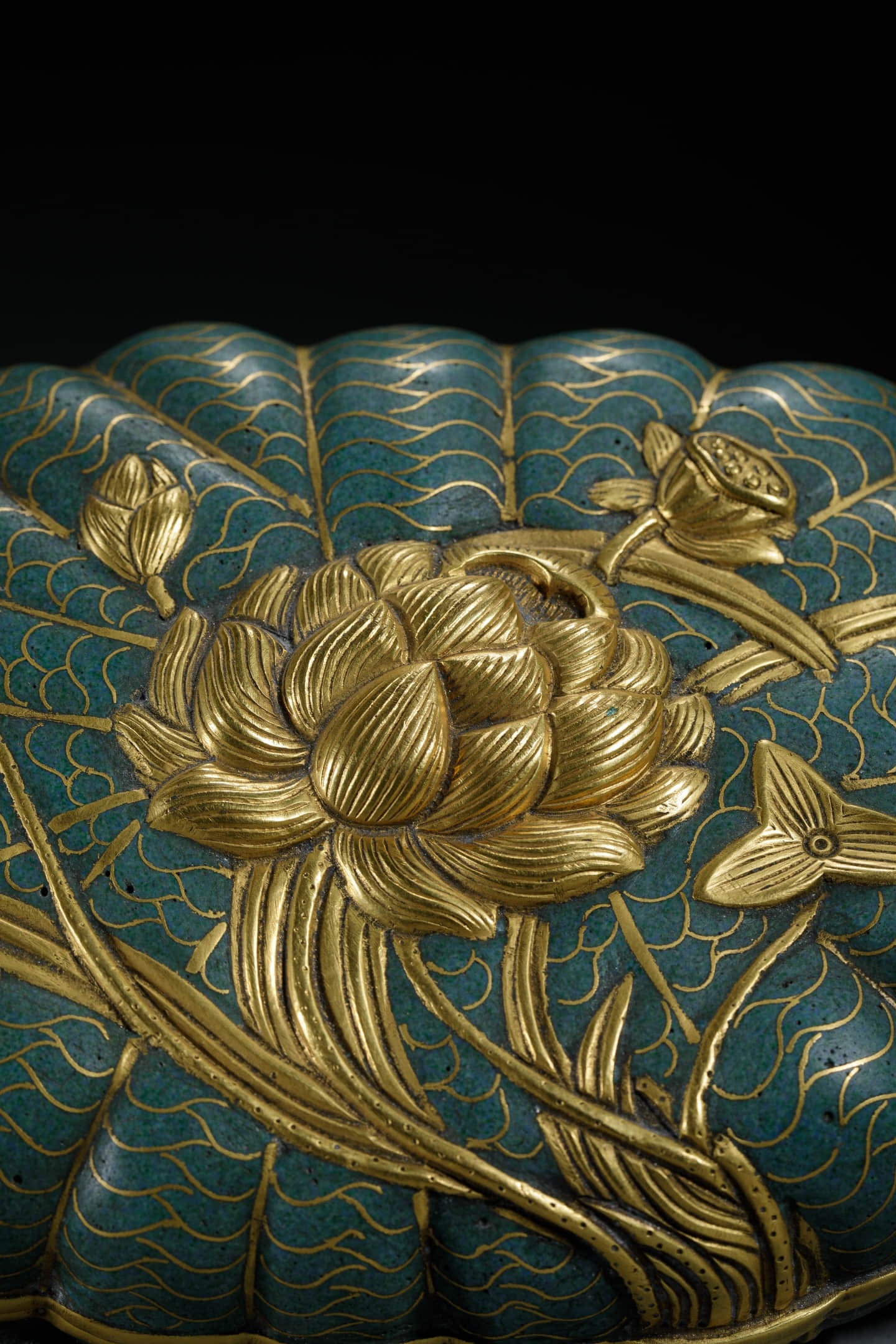 Cloisonne Enamel Melon-Shape Covered Box - 9