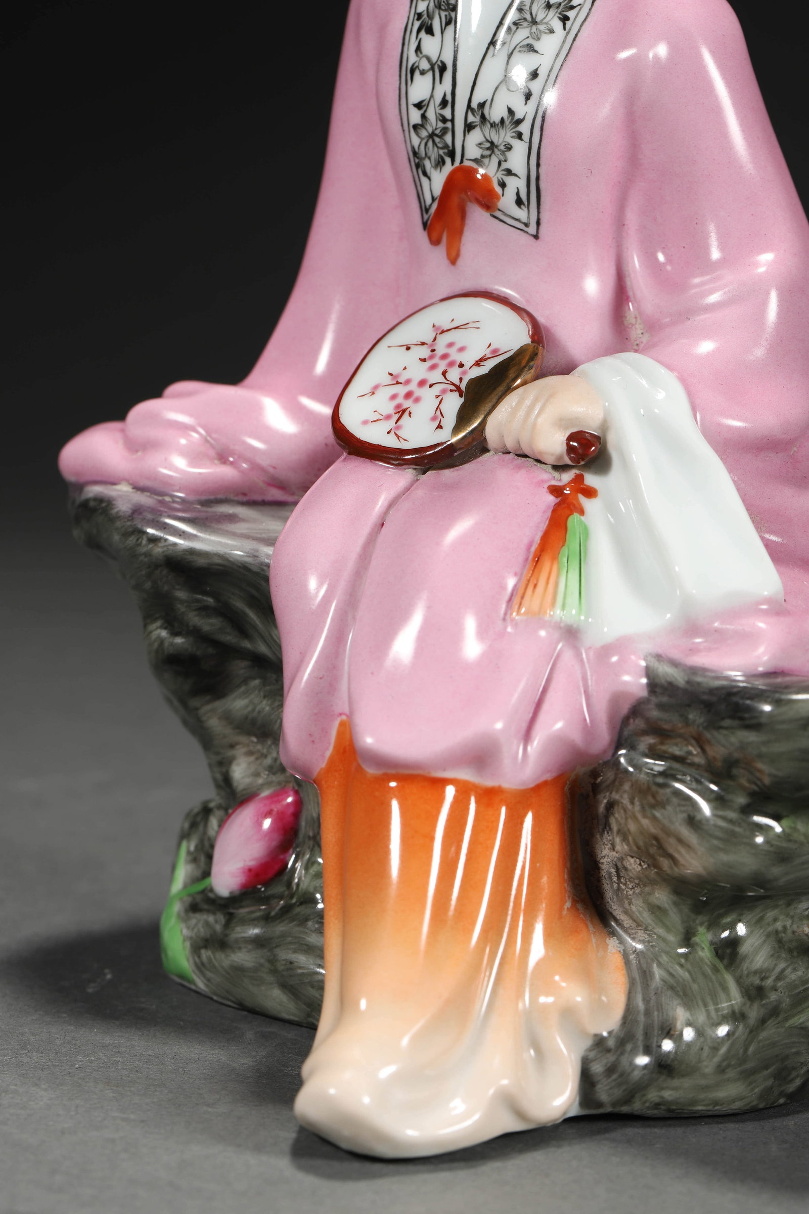 Famille Rose Lady - 6
