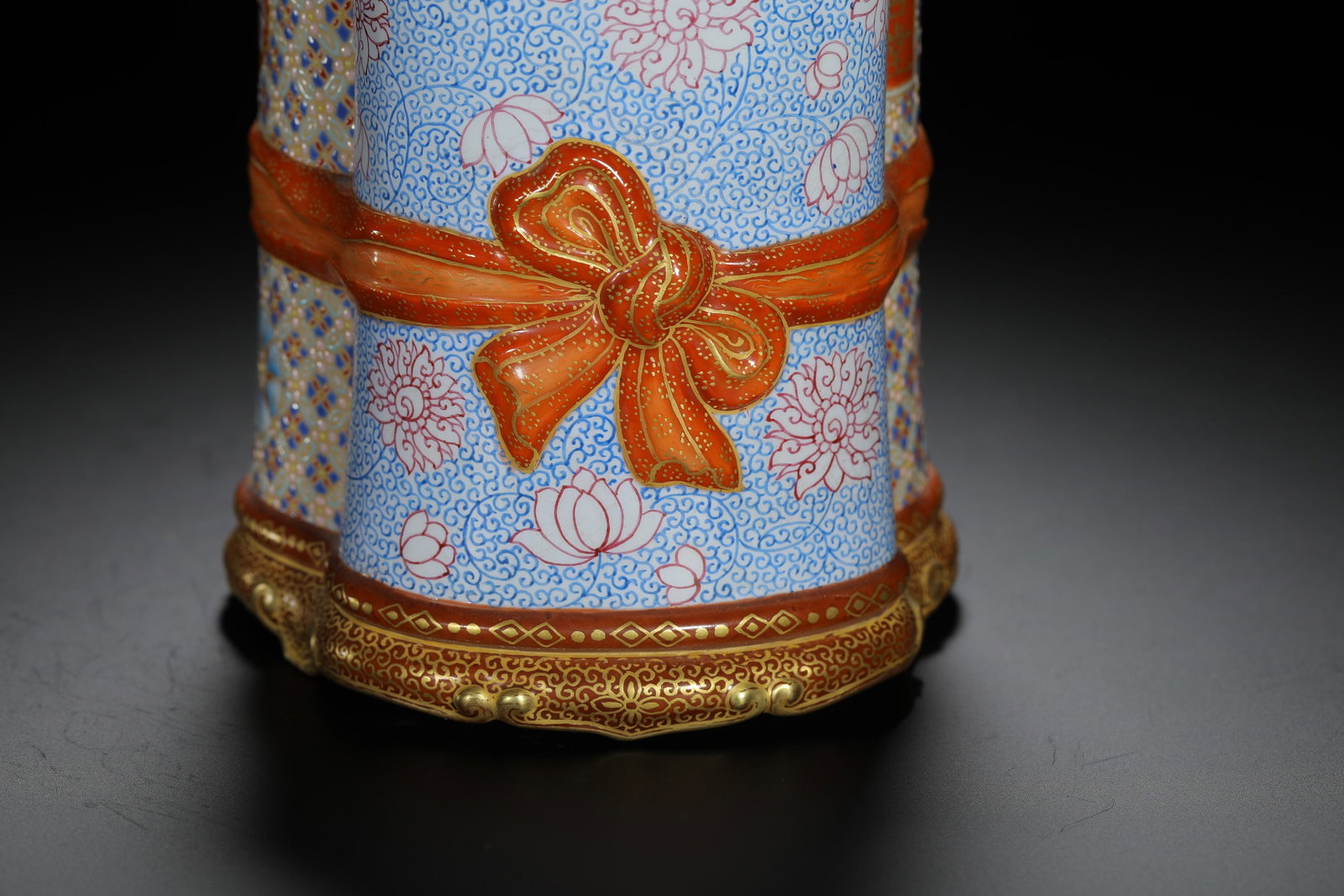 Famille-Rose Double Brushpot - 4