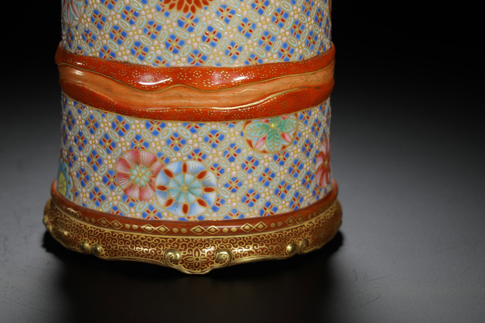Famille-Rose Double Brushpot - 9
