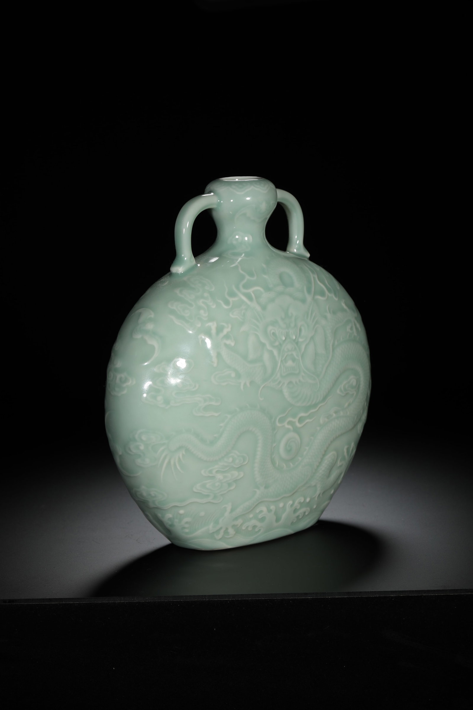 Celadon Glazed Incised Dragon Moonflask - 4