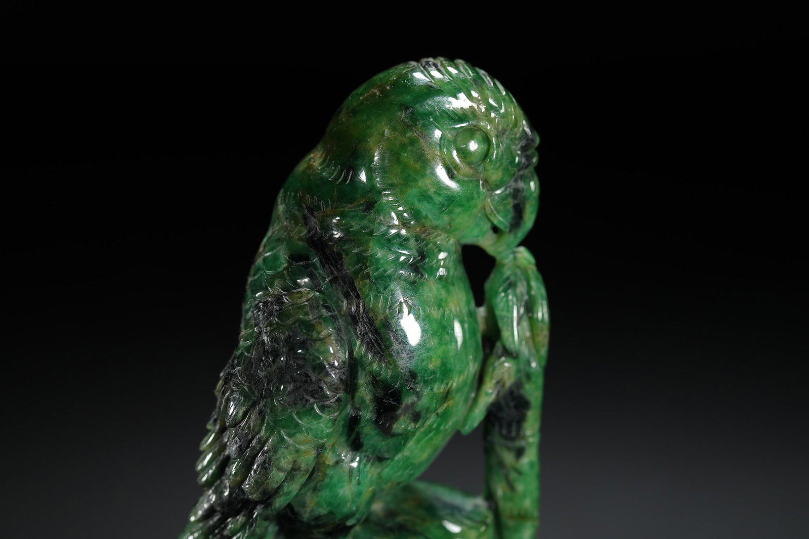 Celadon Jade Parrot Ornament - 3
