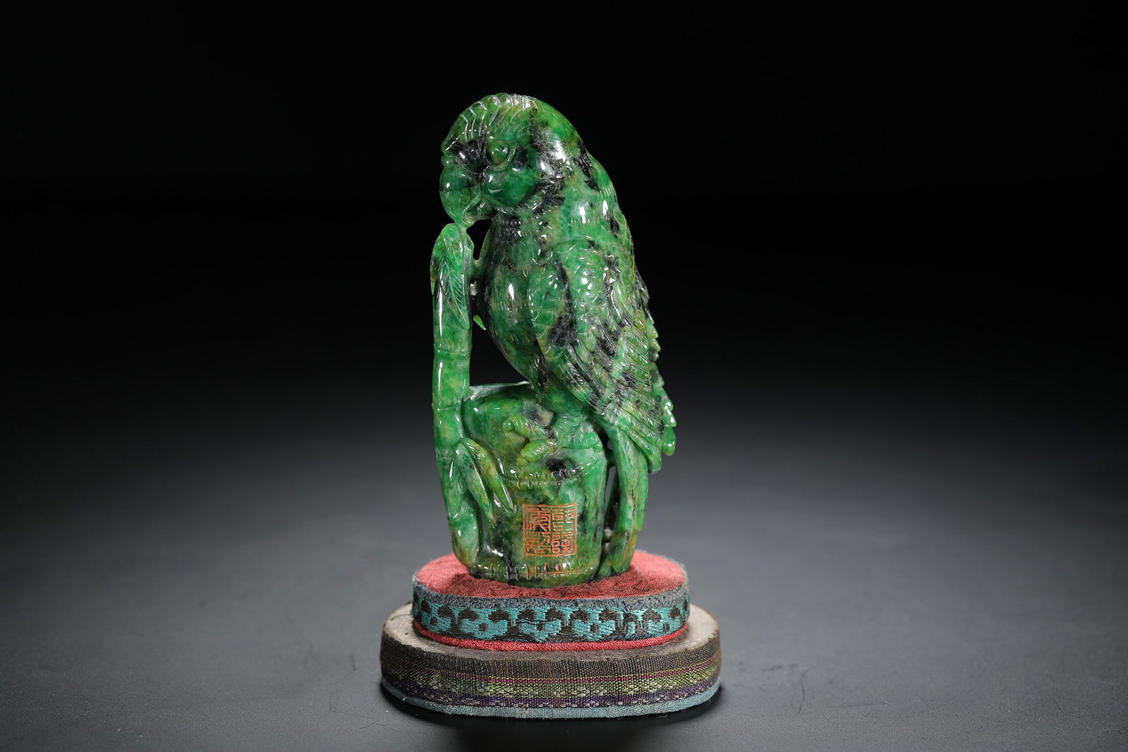 Celadon Jade Parrot Ornament - 6