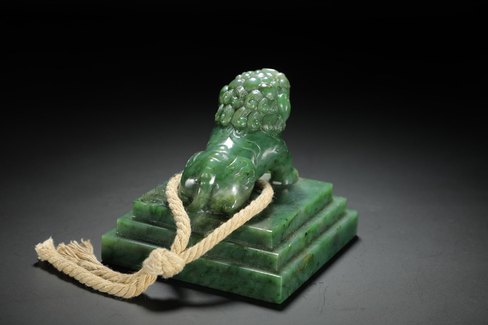 Celadon Jade Lion-Finial Seal - 5