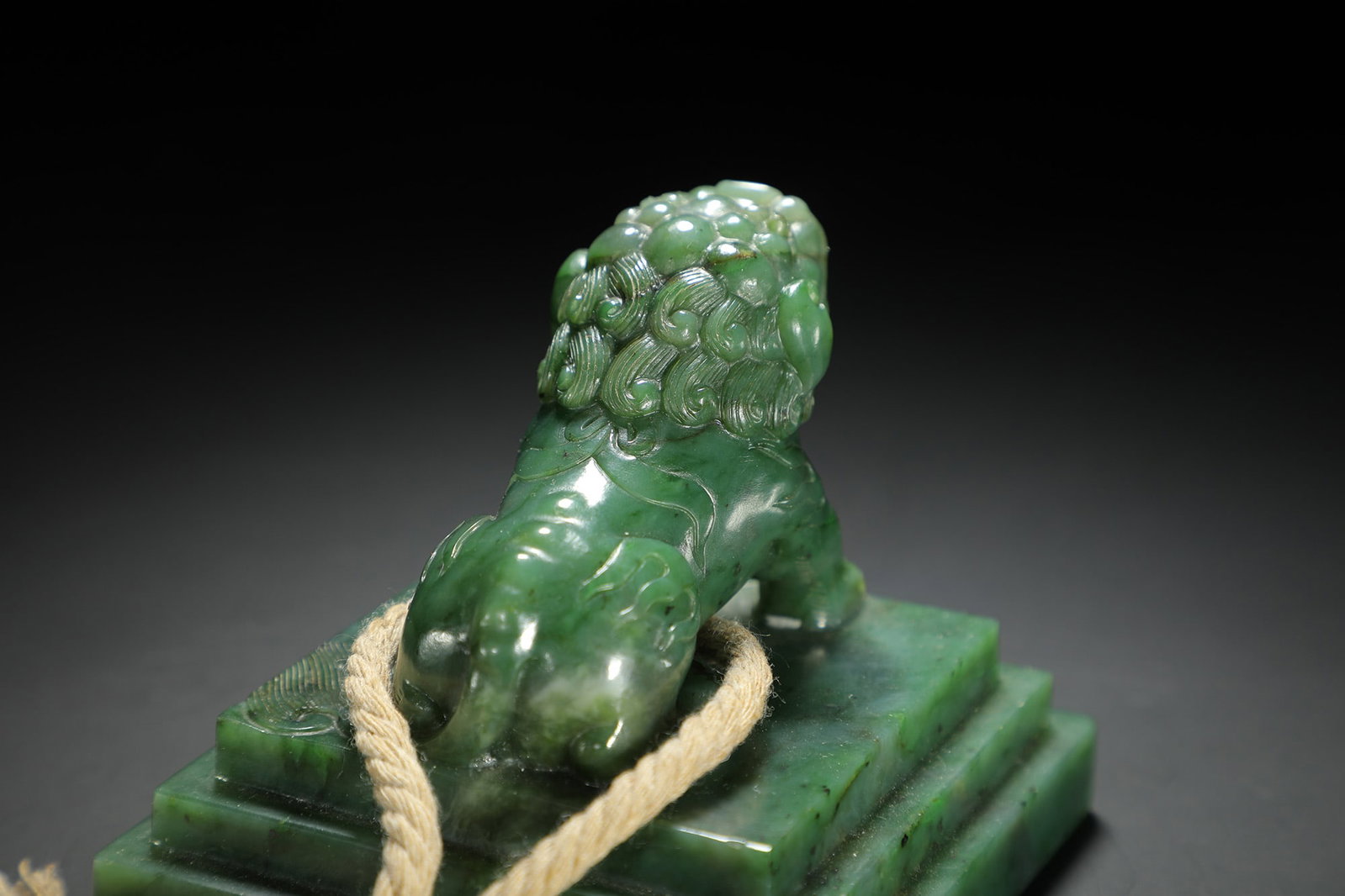 Celadon Jade Lion-Finial Seal - 6