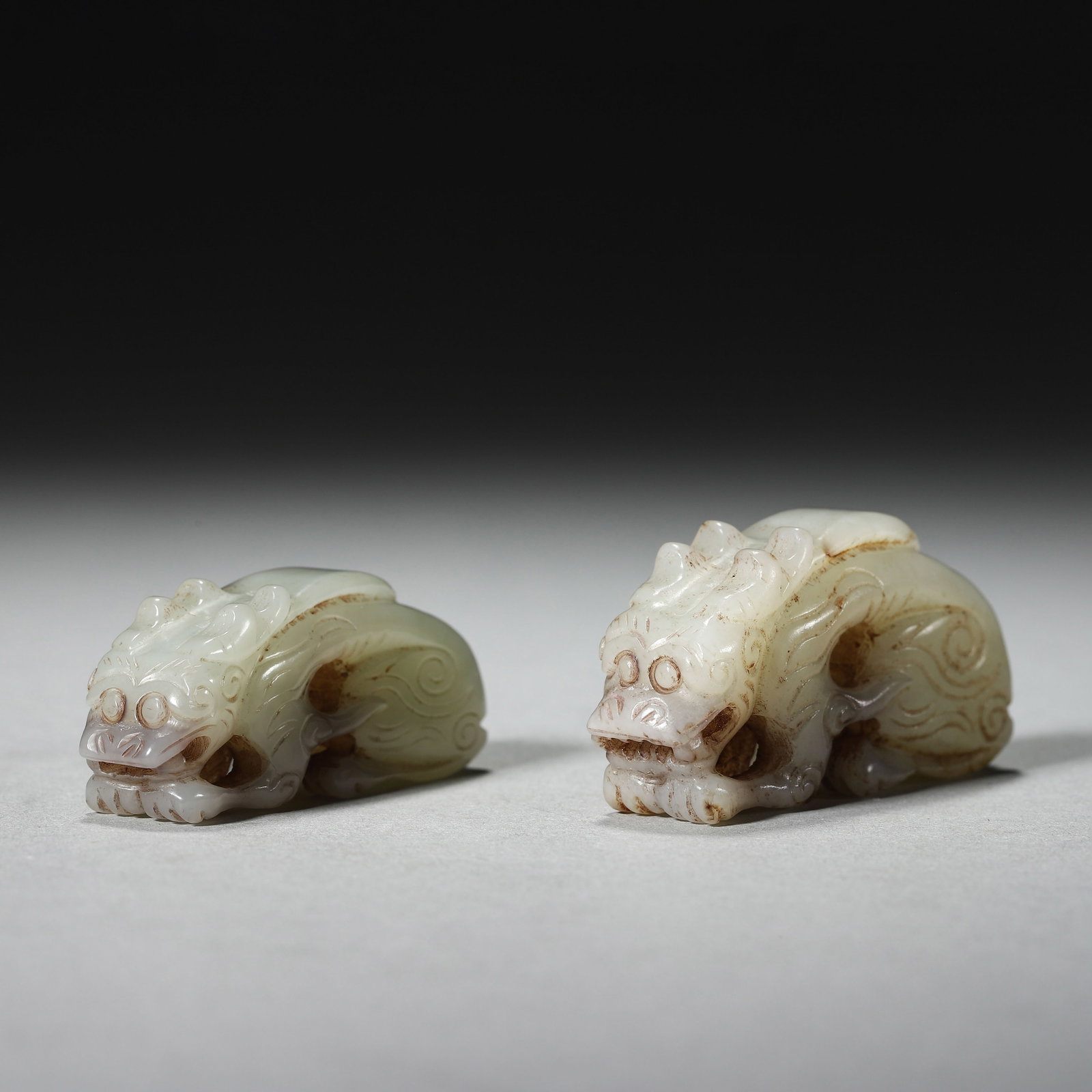 Pair of Jade Beasts: Pair of Jade Beasts Length:4.5cm Length:4.7cm