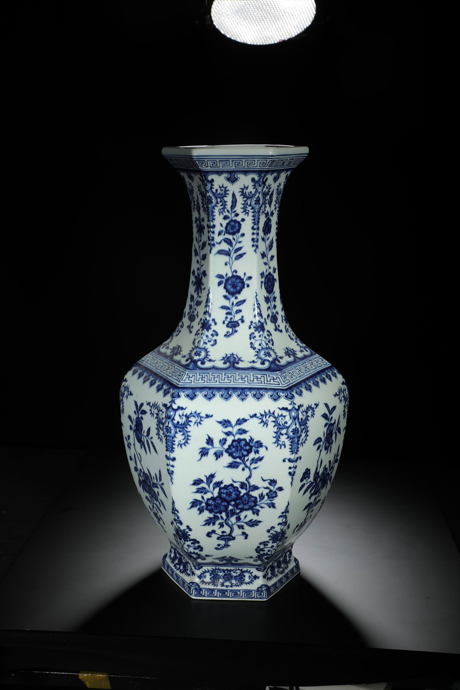 Blue and White Floral Hexagonal Presentation Vase - 6