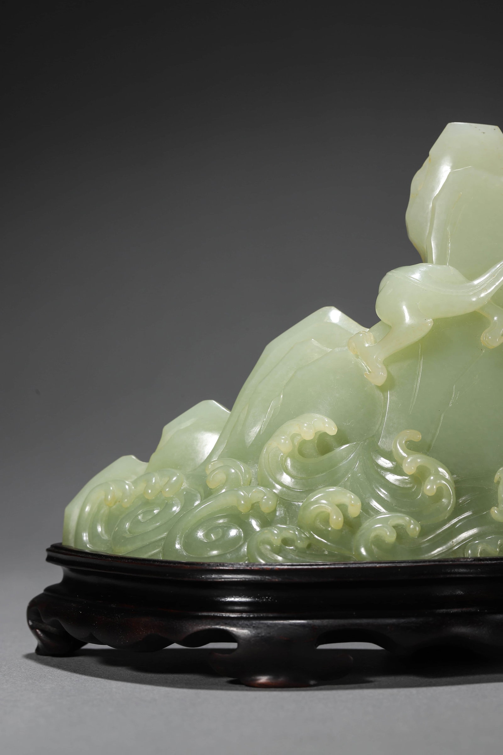 Yellow Jade Chi-Dragon Boulder - 3