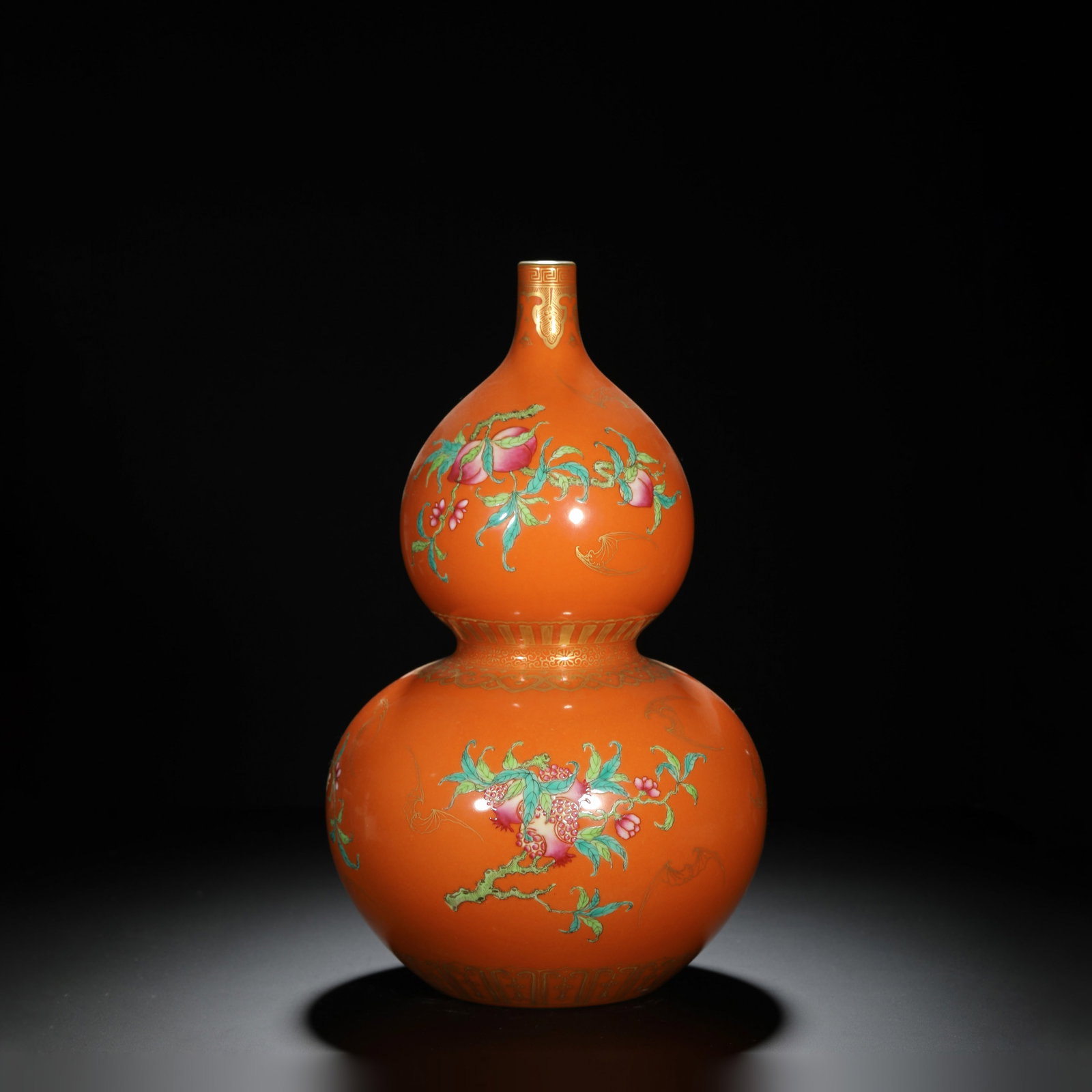 Coral-Ground Double-Gourd Vase: Coral-Ground Double-Gourd Vase Diam.18cm Height:32cm