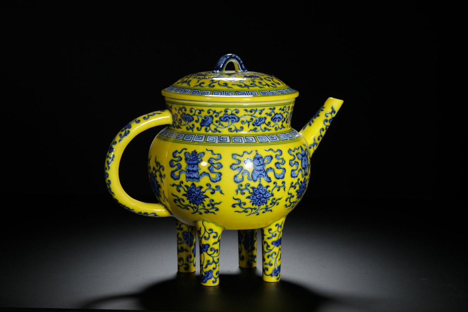 Yellow-Ground Blue and White Eight Buddhist Emblems - 8
