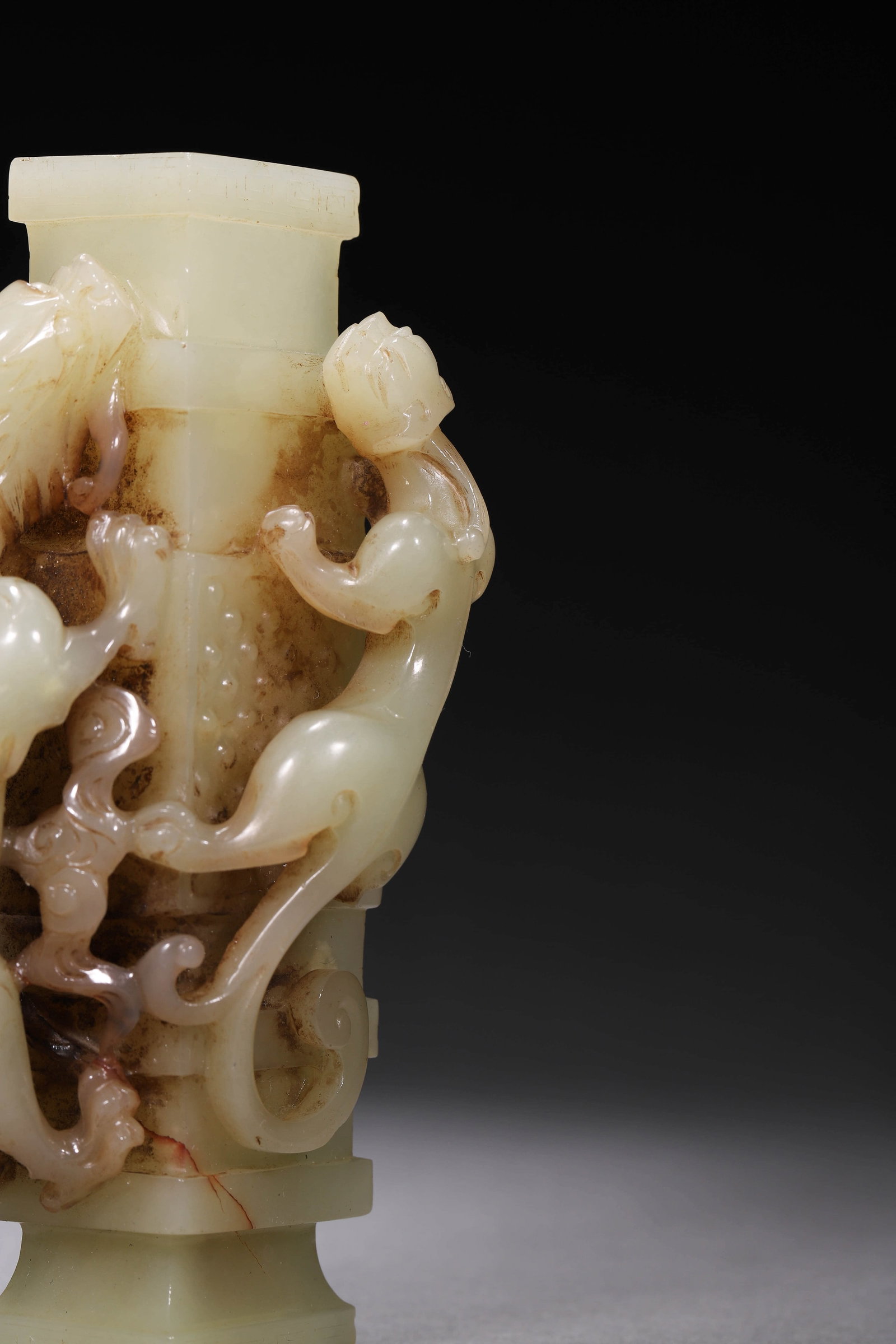 Carved 'DRAGON' vase - 4