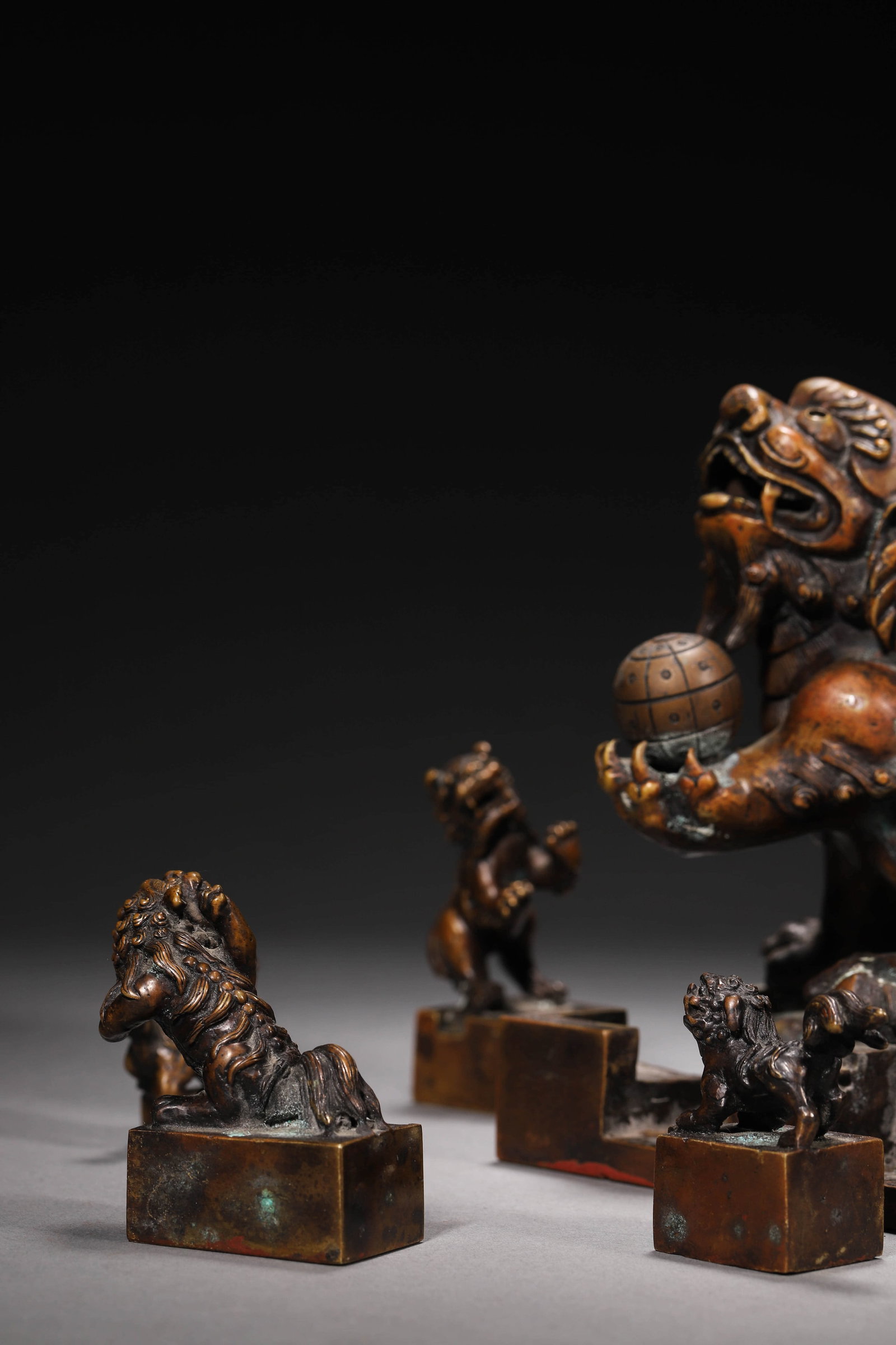 Engraved Bronze Lion Seal - 10