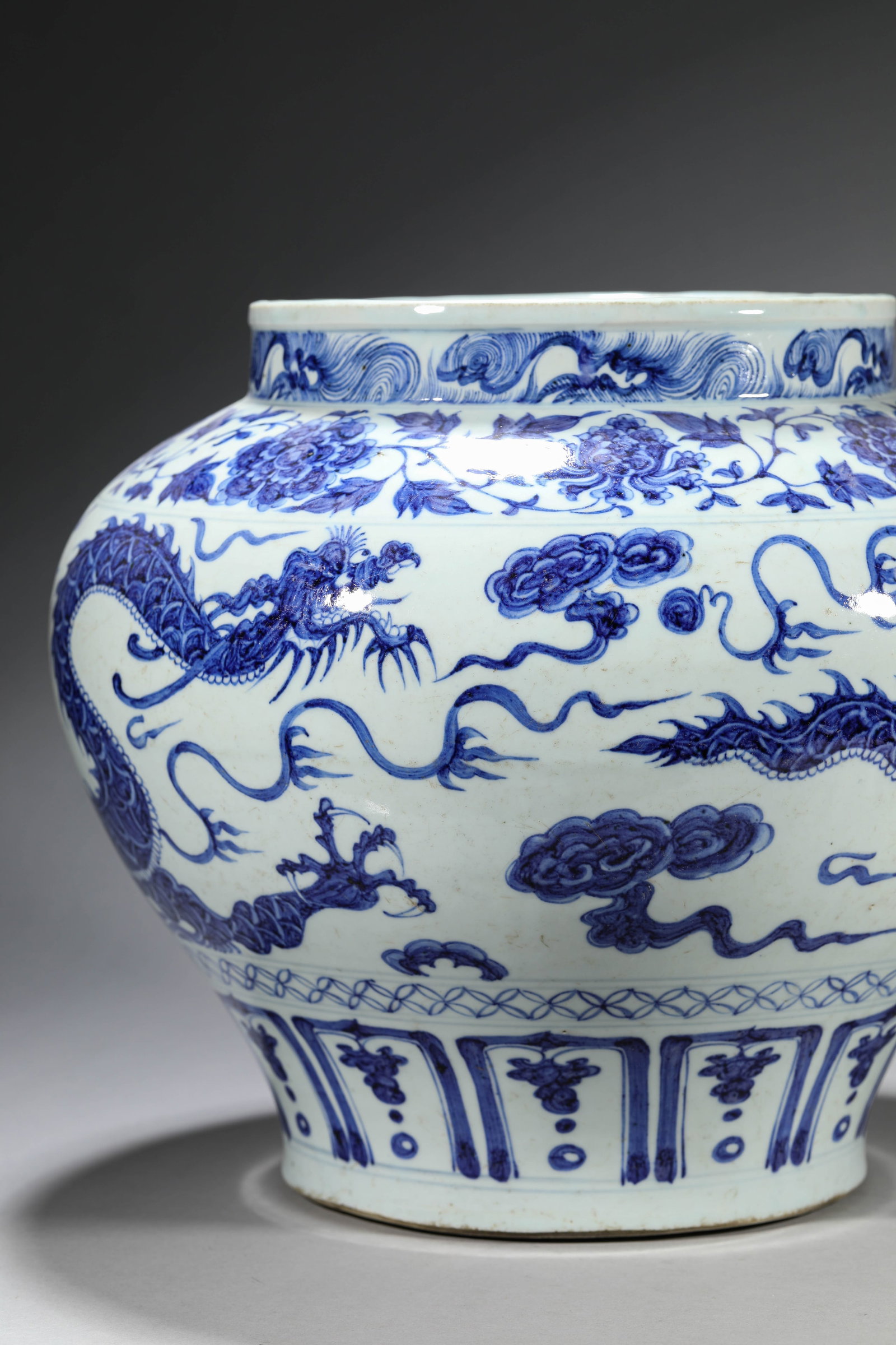 Blue and White Interlocking Peony Auspicious Cloud Dragon Large Jar - 6
