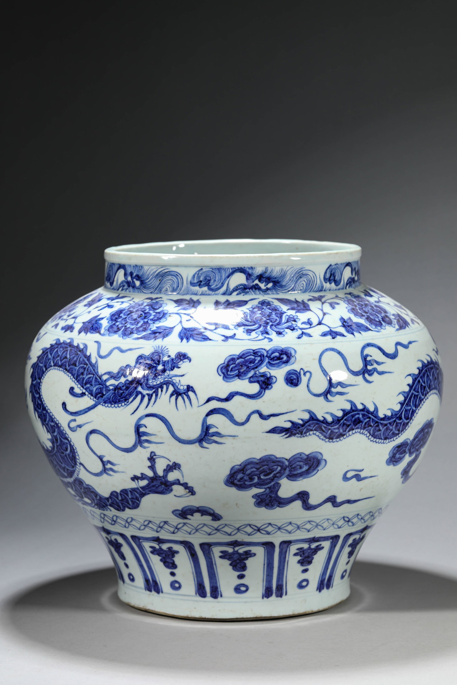 Blue and White Interlocking Peony Auspicious Cloud Dragon Large Jar - 7