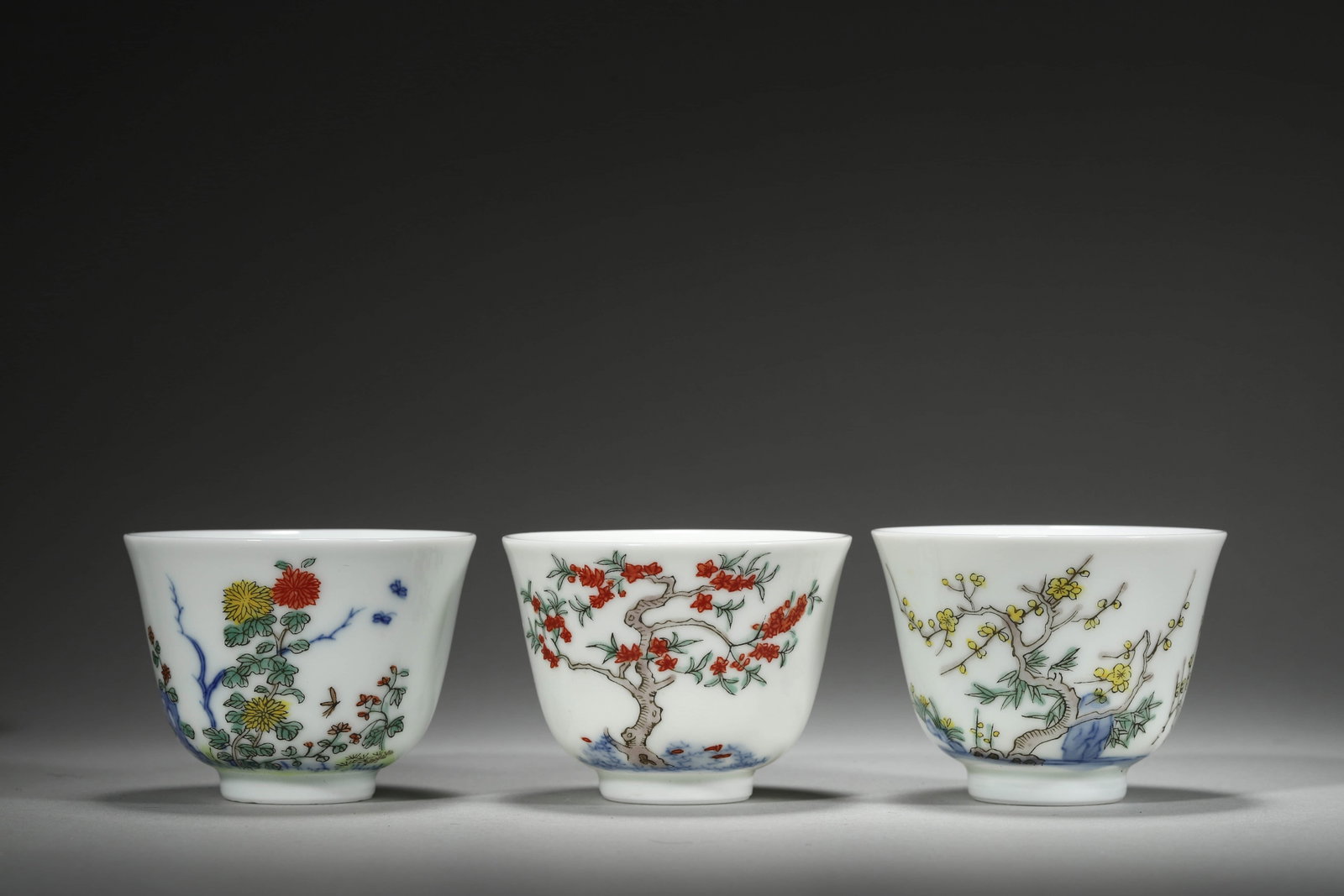 Twelve Doucai Glaze Floral Cups - 4