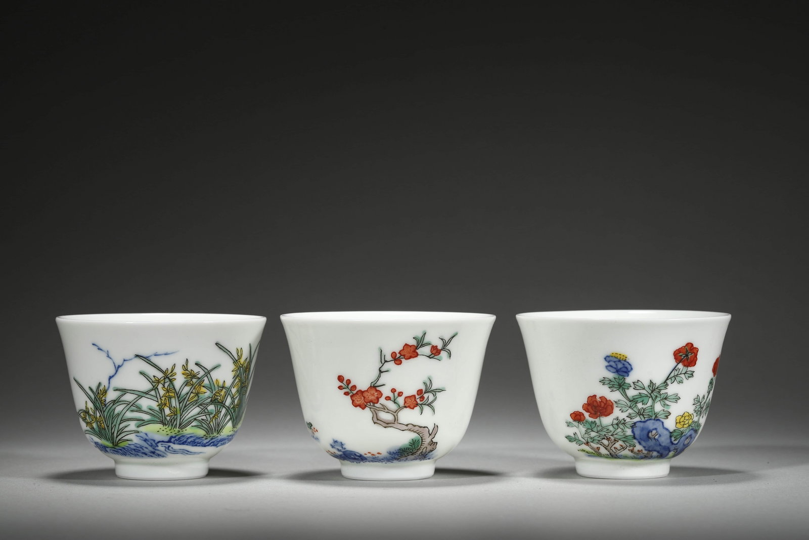 Twelve Doucai Glaze Floral Cups - 6