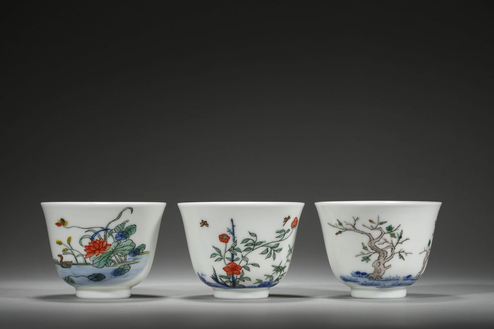 Twelve Doucai Glaze Floral Cups - 8