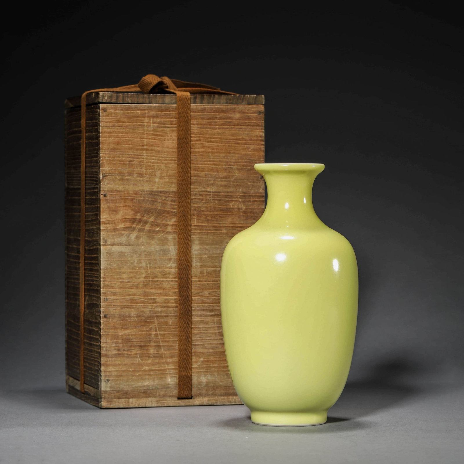 Yellow Glaze Bottle Vase: Yellow Glaze Bottle Vase Diam.9cm, Height:17cm,