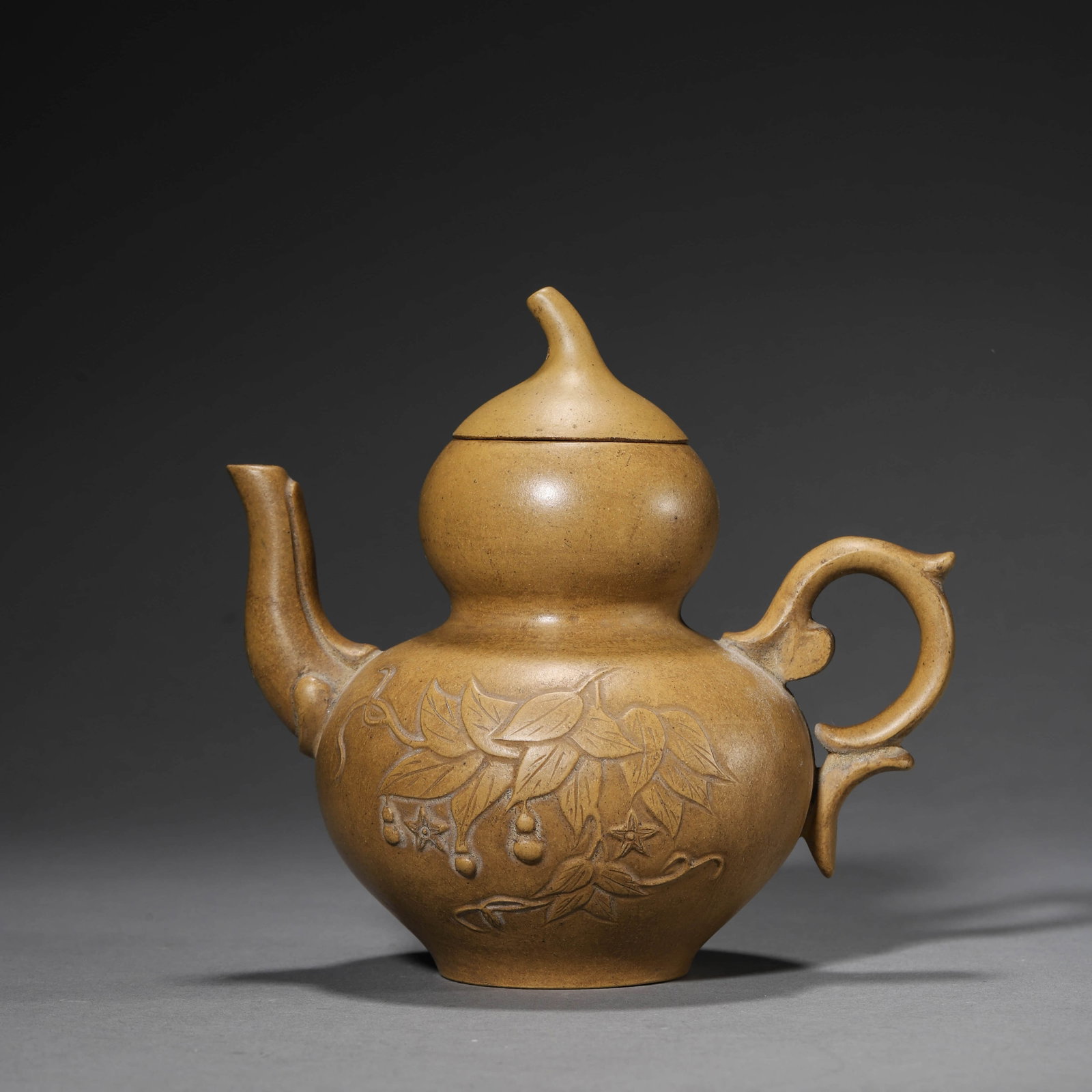 Red Clay Fortune&Longevity Pot: Red Clay Fortune&Longevity Pot Length:14.5cm, Width:10cm, Height:14cm,