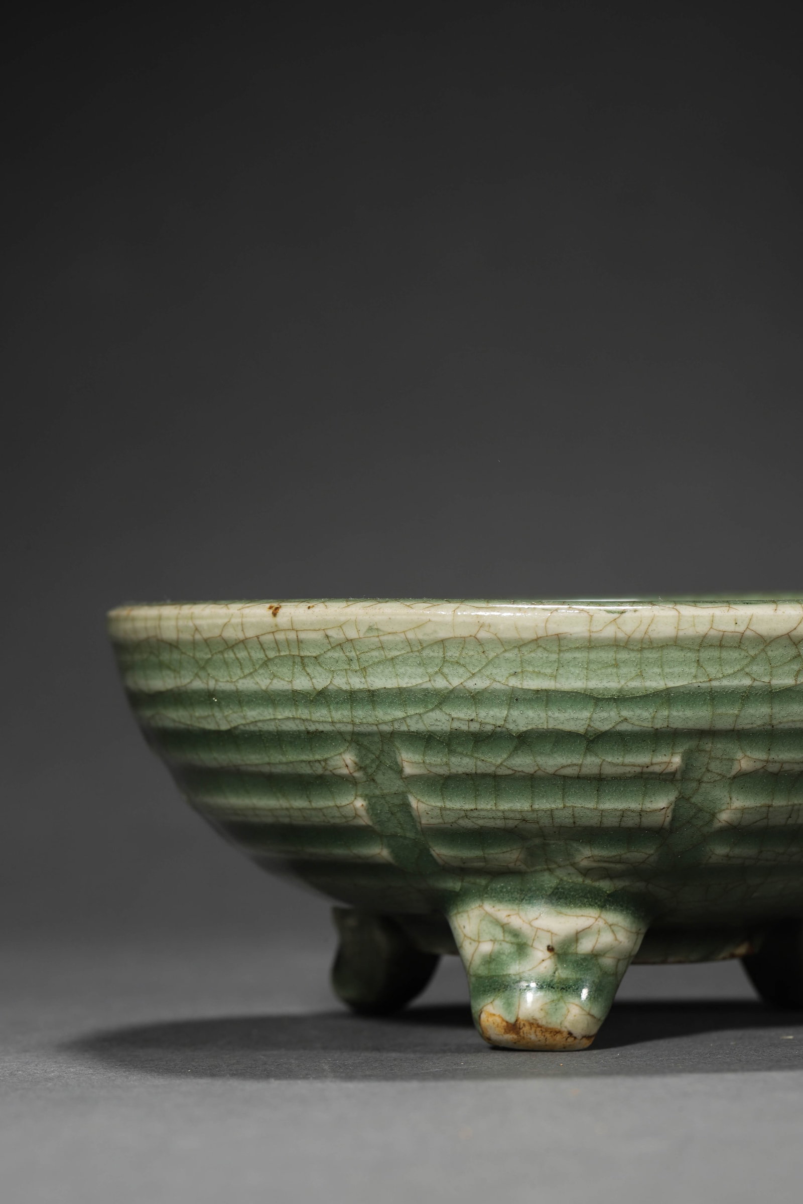 Celadon Glaze Tripod Censer - 4