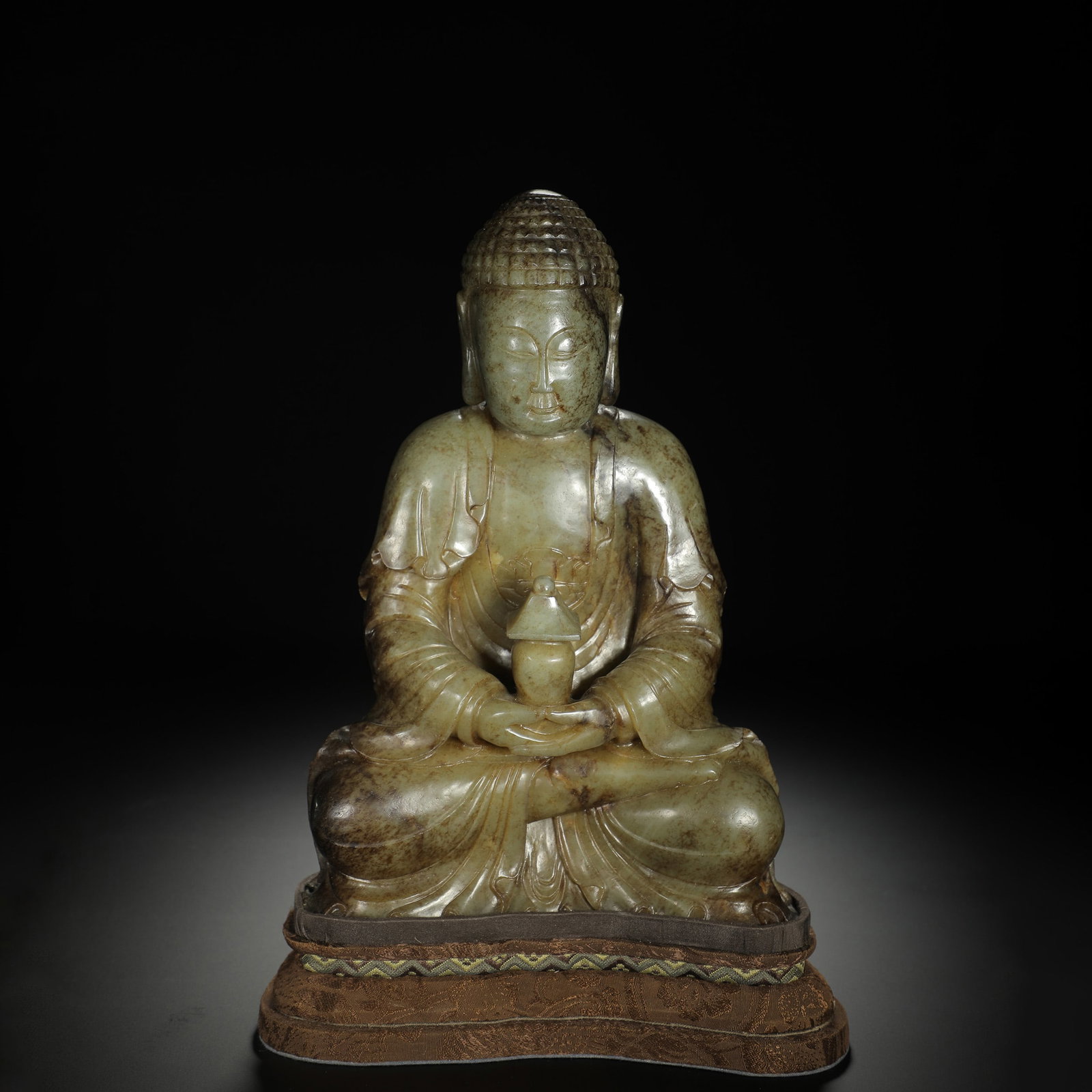 Jade Figure of Shakyamuni Buddha: Jade Figure of Shakyamuni Buddha Height:23cm Width:15.7cm Weight:3290g
