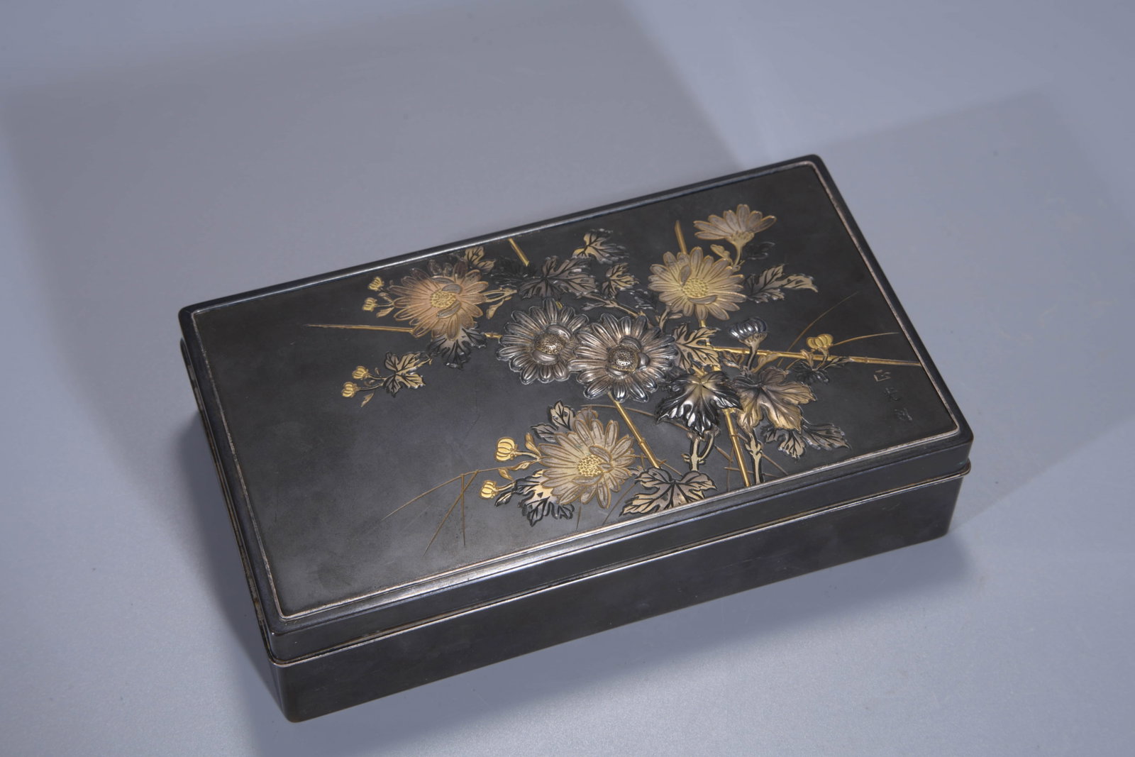 Inlaid Sandalwood Rectangular Box and Cover - 2